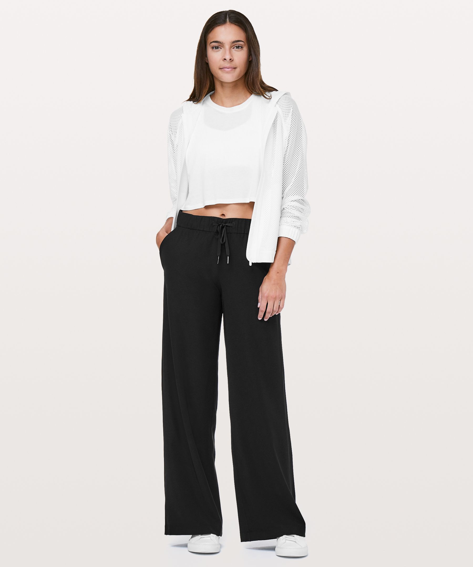 ad I just discovered these new wide-leg pants from @lululemon and