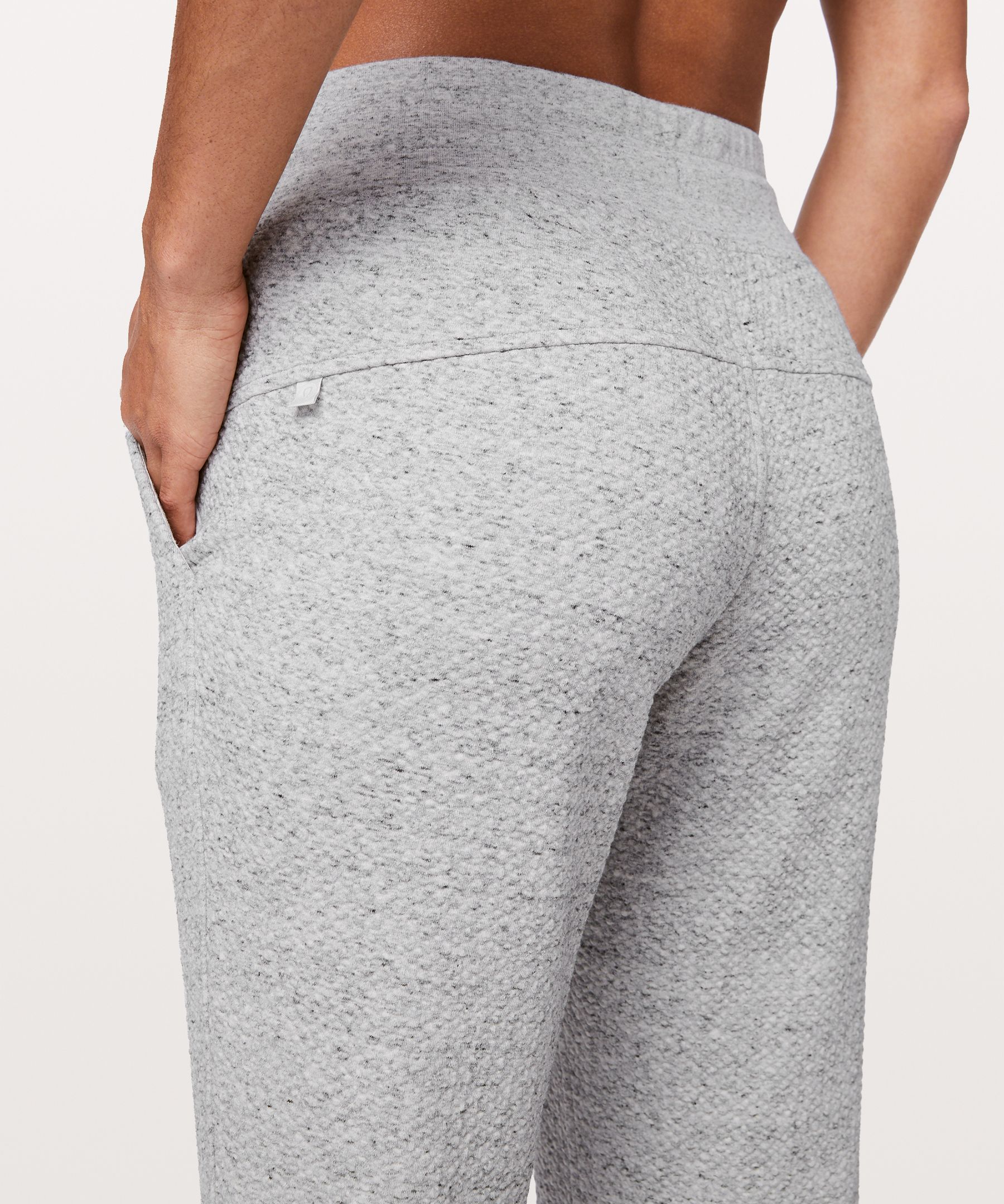 lululemon warm down jogger review