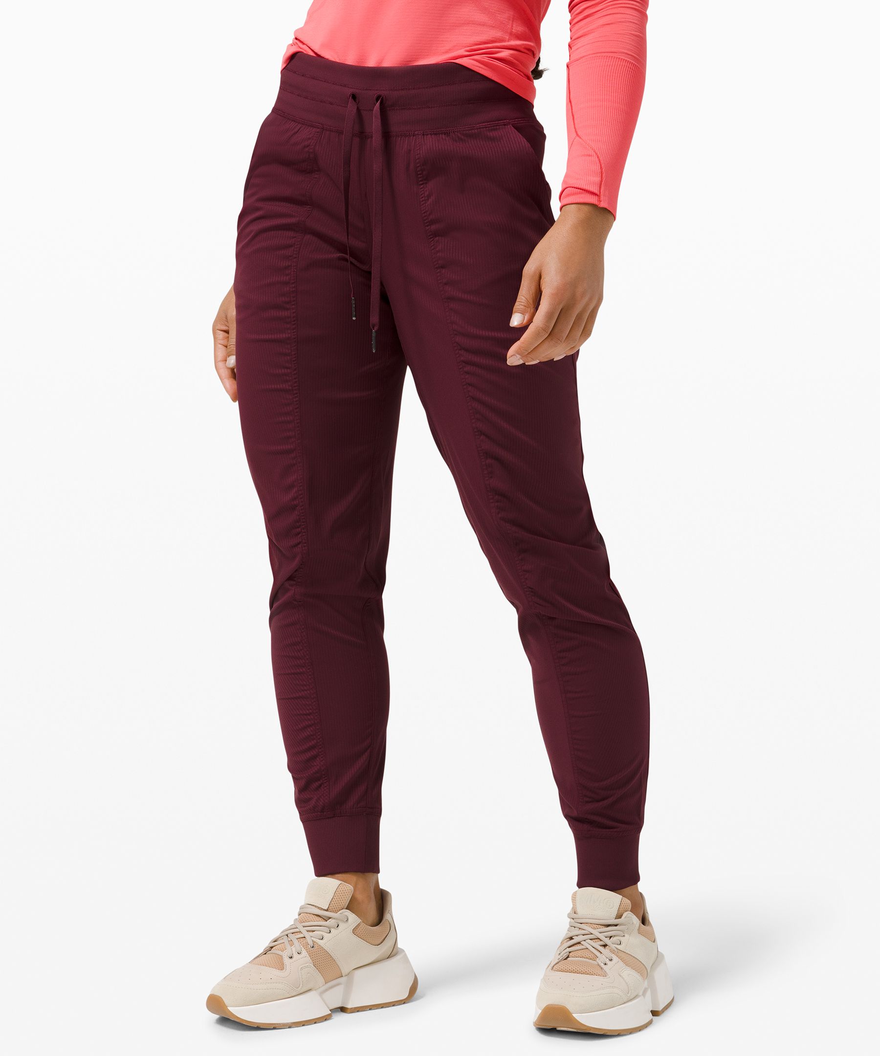 womens joggers lululemon