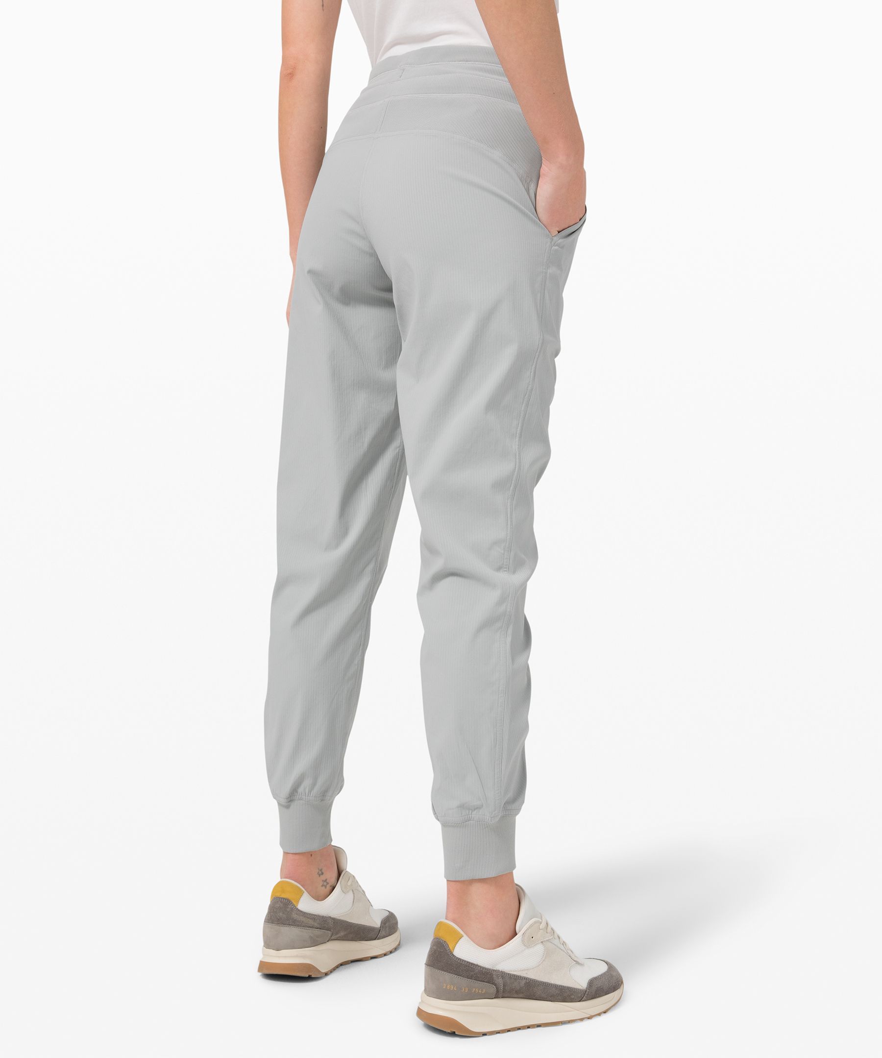 dance studio joggers lululemon