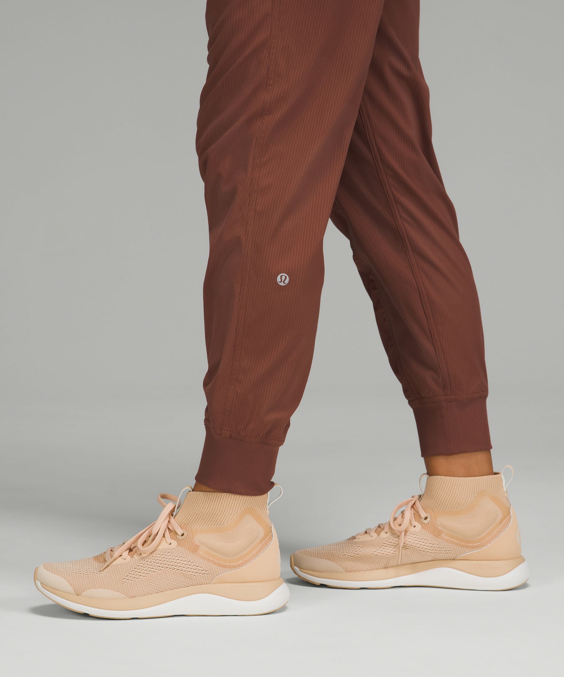 Lululemon Dance Studio Jogger 29