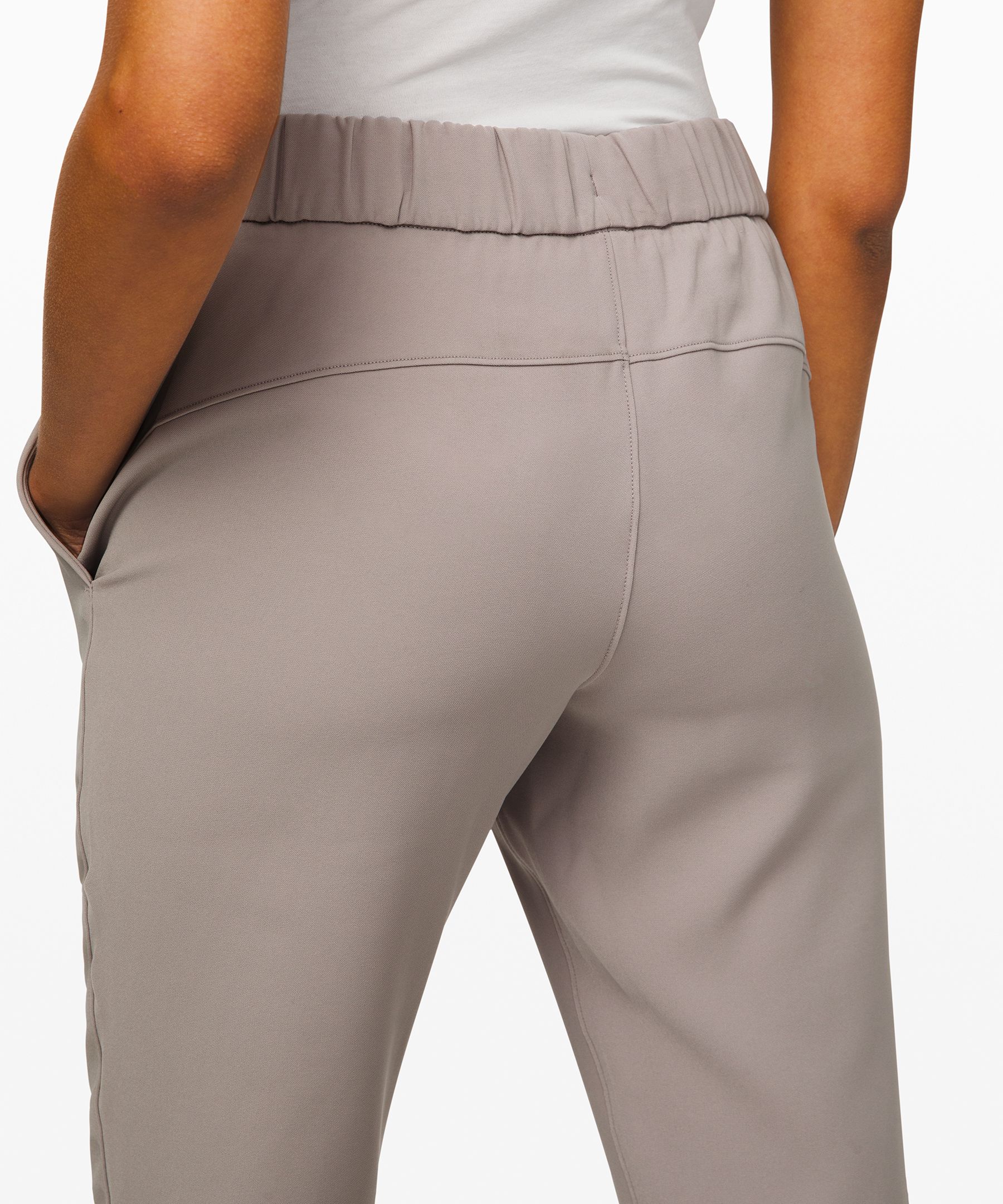 On the Fly 7/8 Pant *Woven