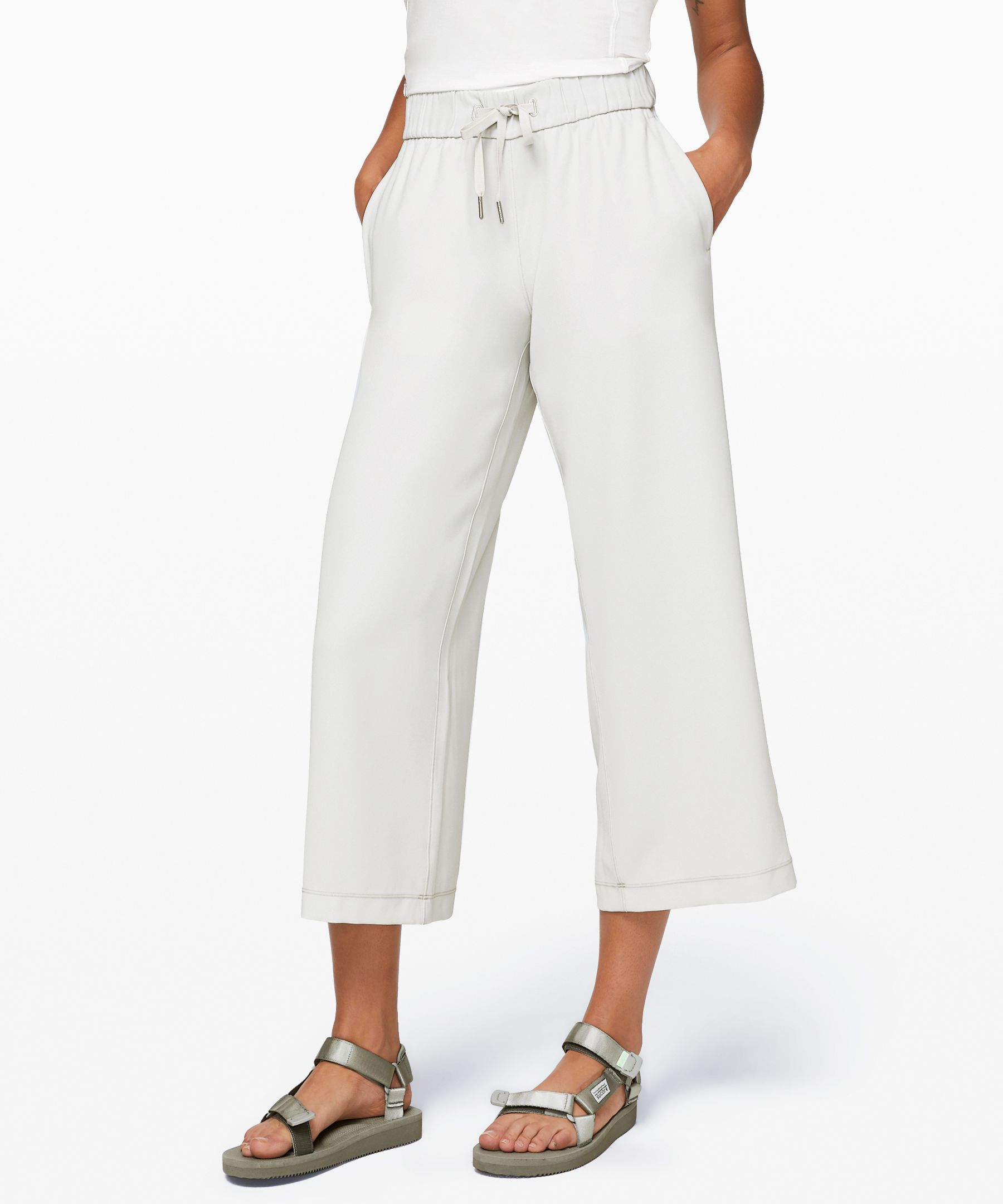 Lululemon + On the Fly Wide-Leg Pant