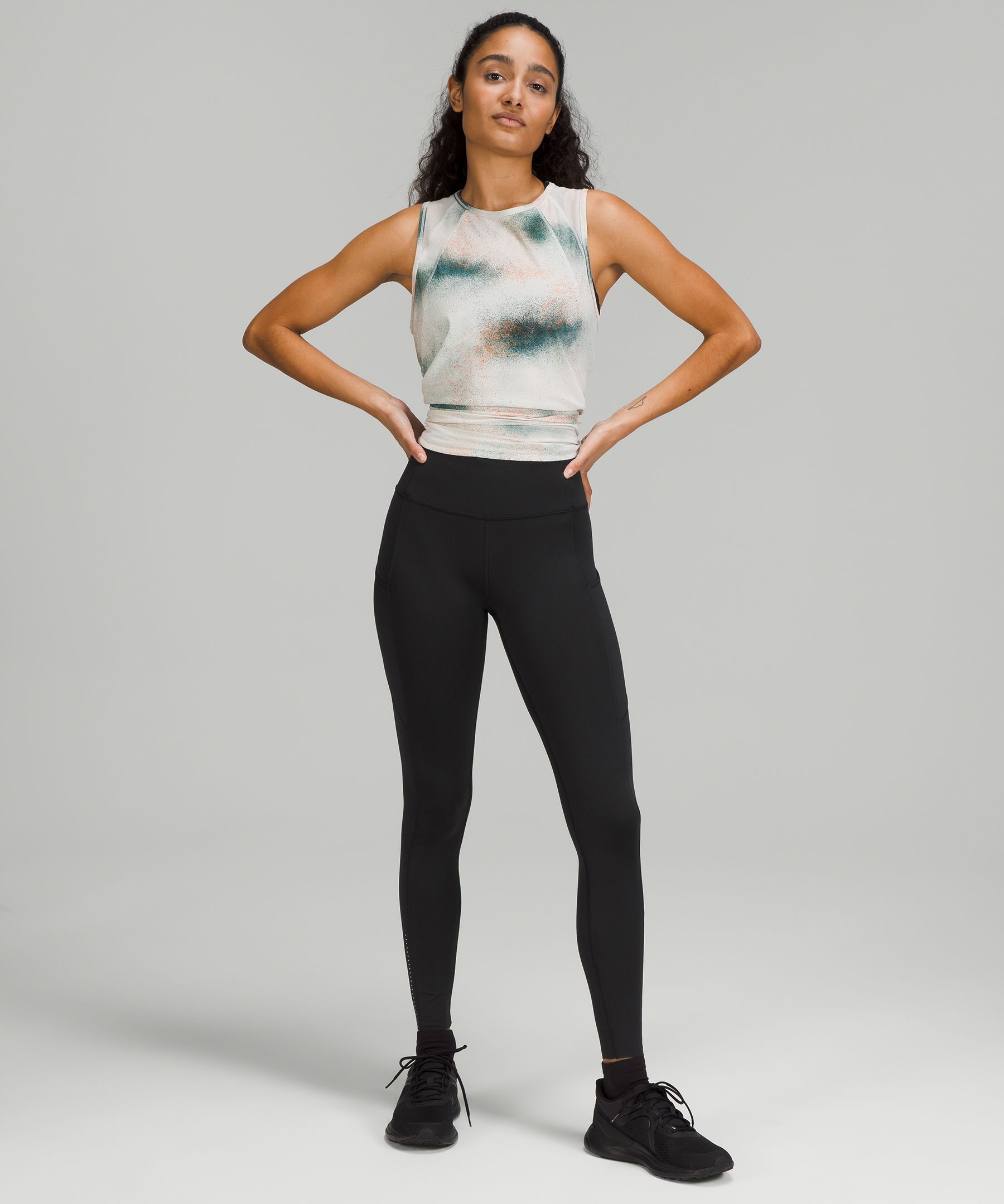 Nulu and Crisscross mesh stirrup tight in black and bronze green released  in Aus : r/lululemon