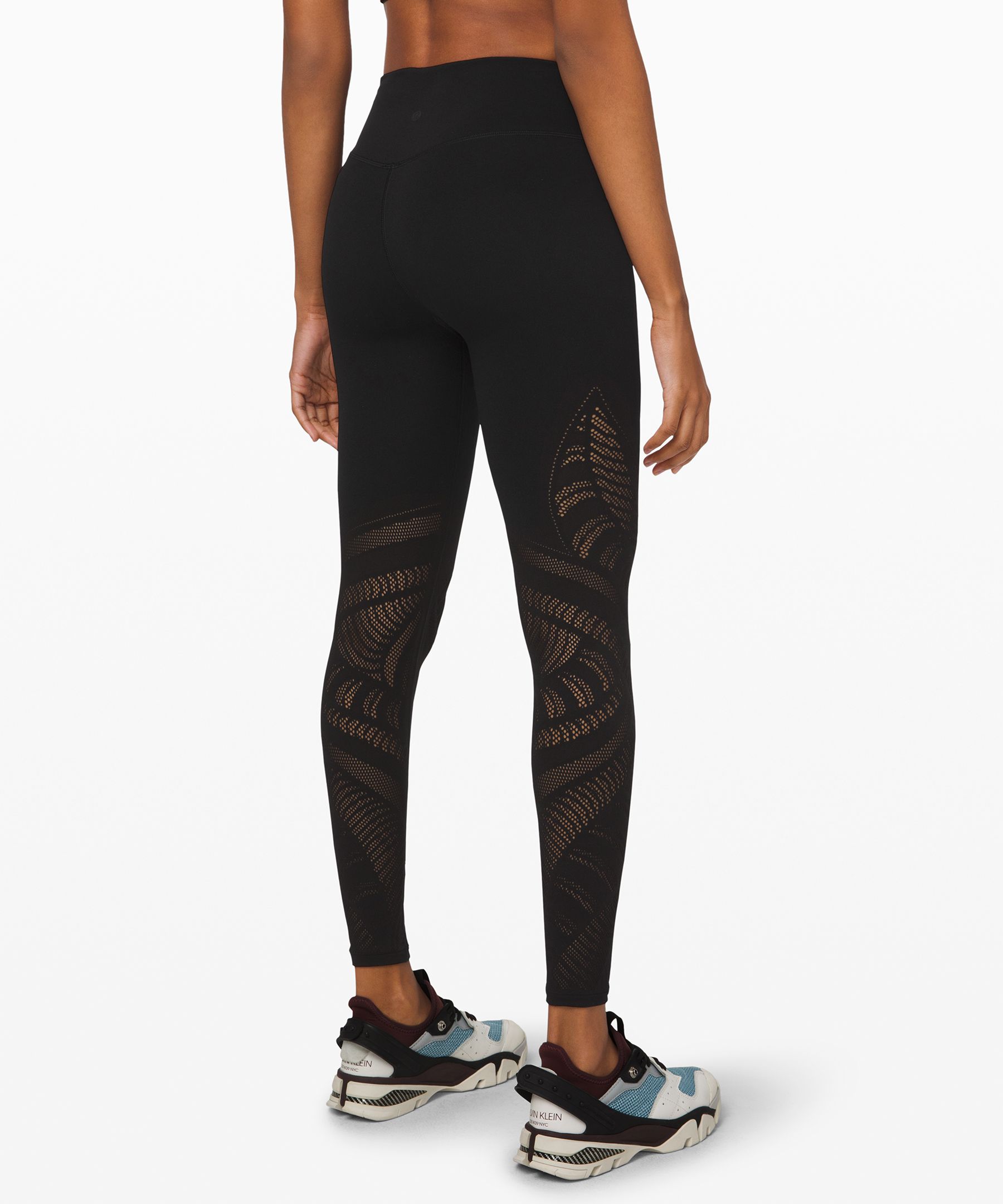 NWOT LULULEMON REVEAL Tight *En Avante 26 Black