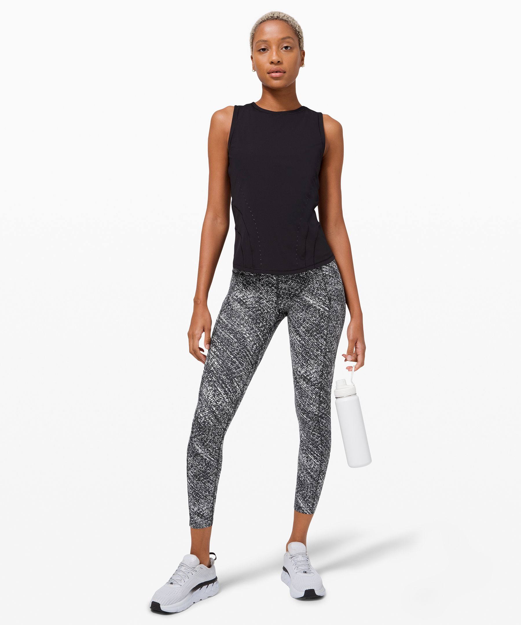 Fast and Free High-Rise Tight 25"*Reflective