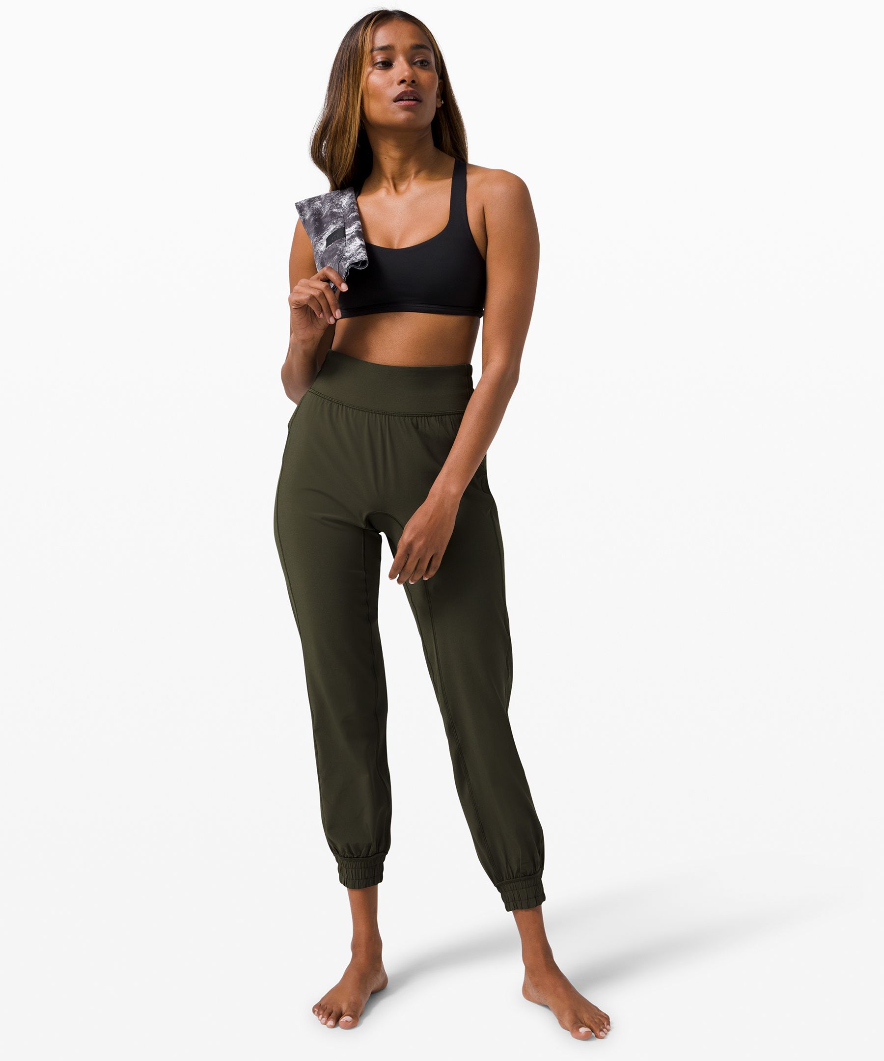 Lululemon Loungeful High Rise Jogger Review 