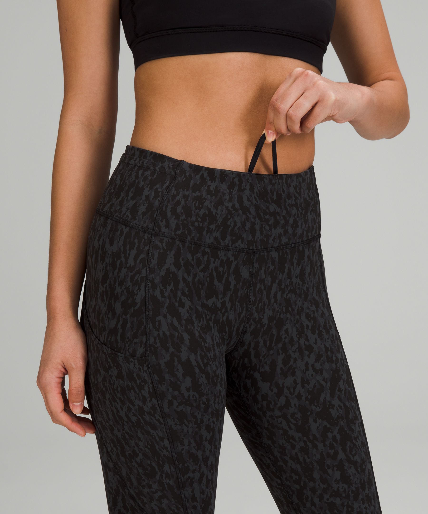 Fast and Free Reflective High-Rise Tight 24" *Asia Fit