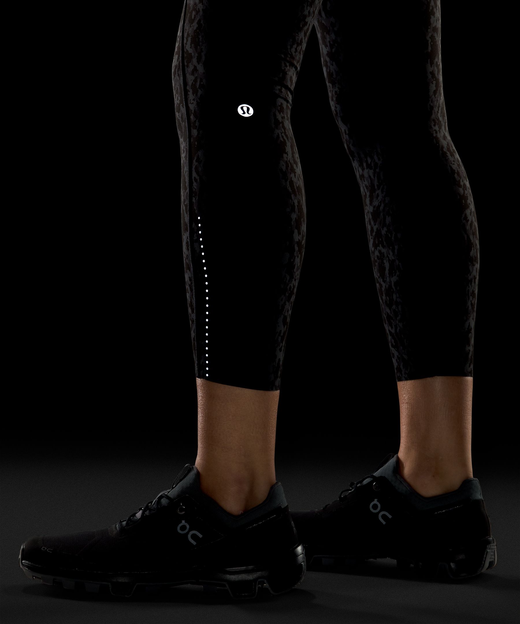 Fast and Free Reflective High-Rise Tight 24" *Asia Fit