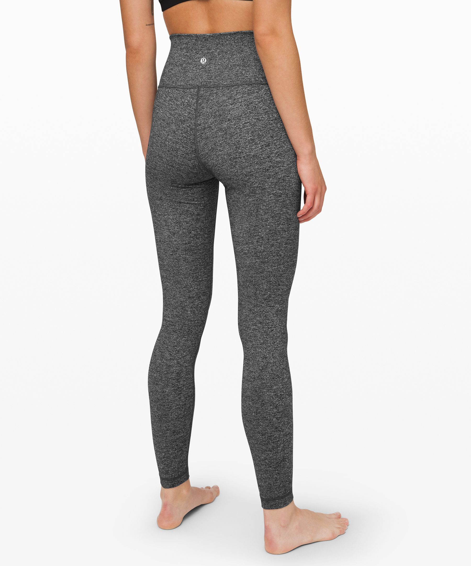 lululemon leggings have a hole