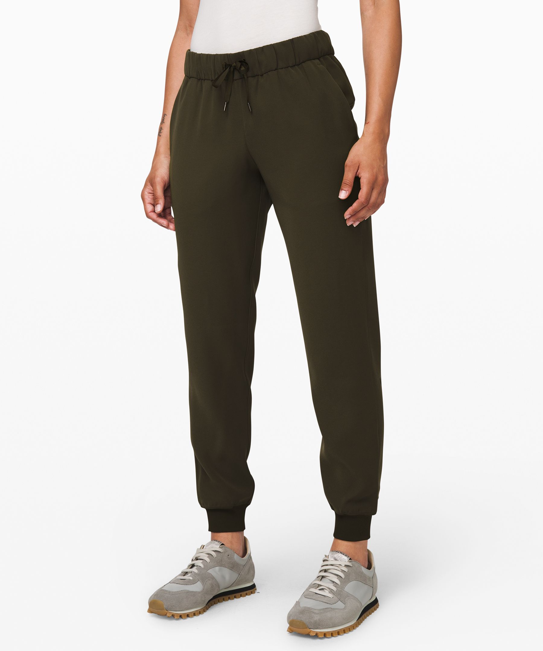 On The Fly Pants Lululemon Review