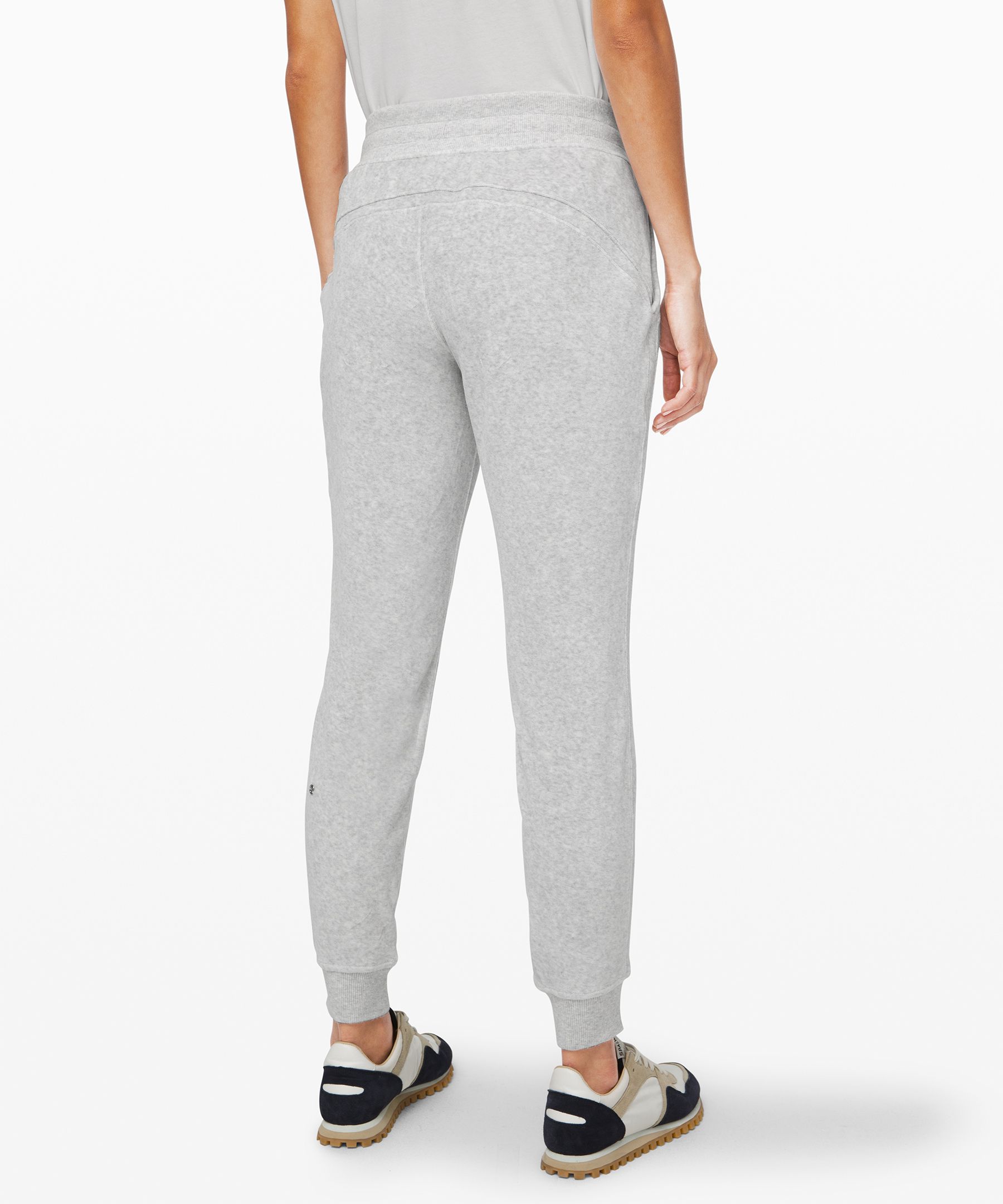 Warm Down Jogger *Velour