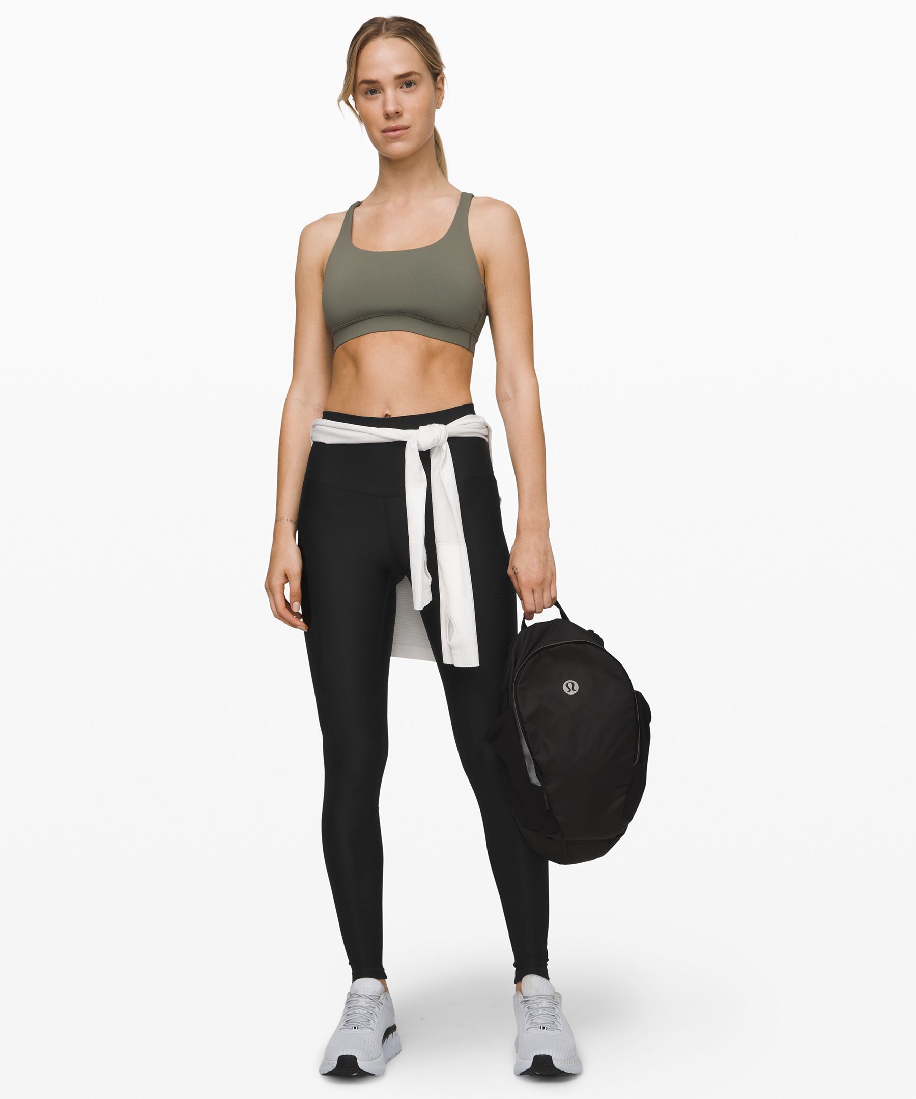 Lululemon ブラック ハイウエスト レギンス サイズ2 Lululemon ブラック ハイウエスト レギンス サイズ2