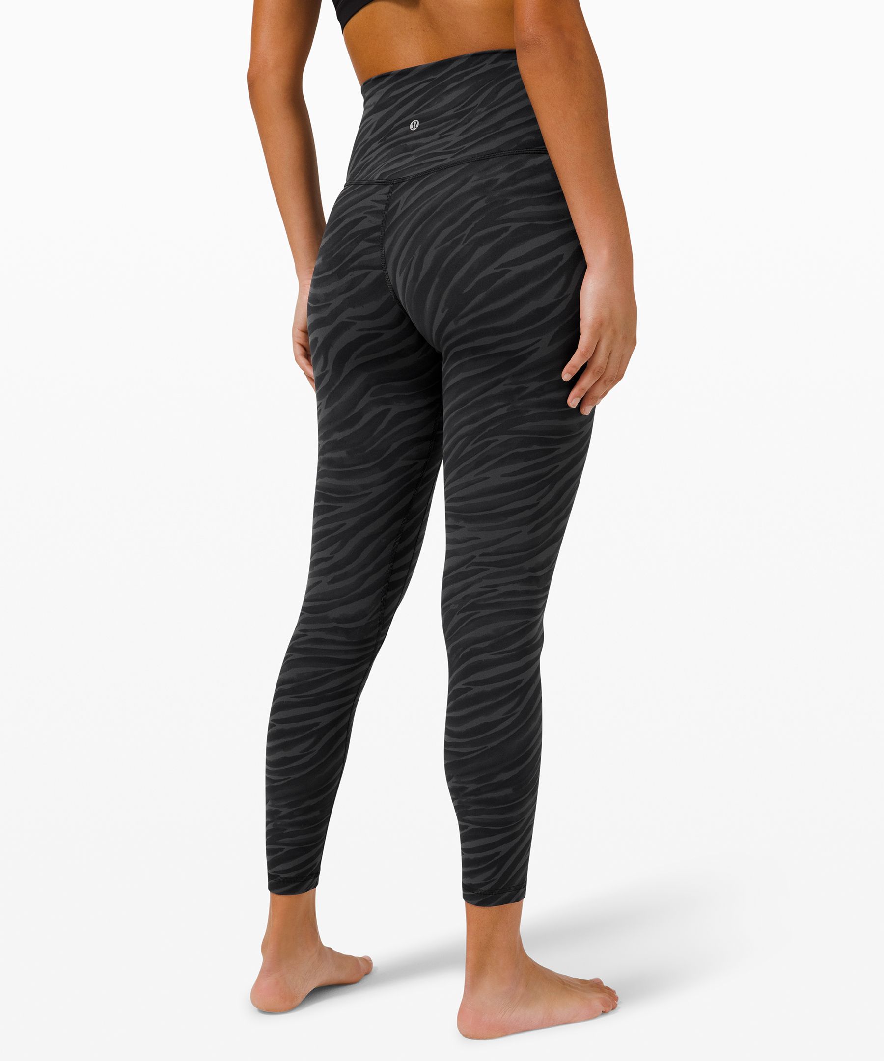 https://images.lululemon.com/is/image/lululemon/LW5CFFS_050026_3?size=800,800