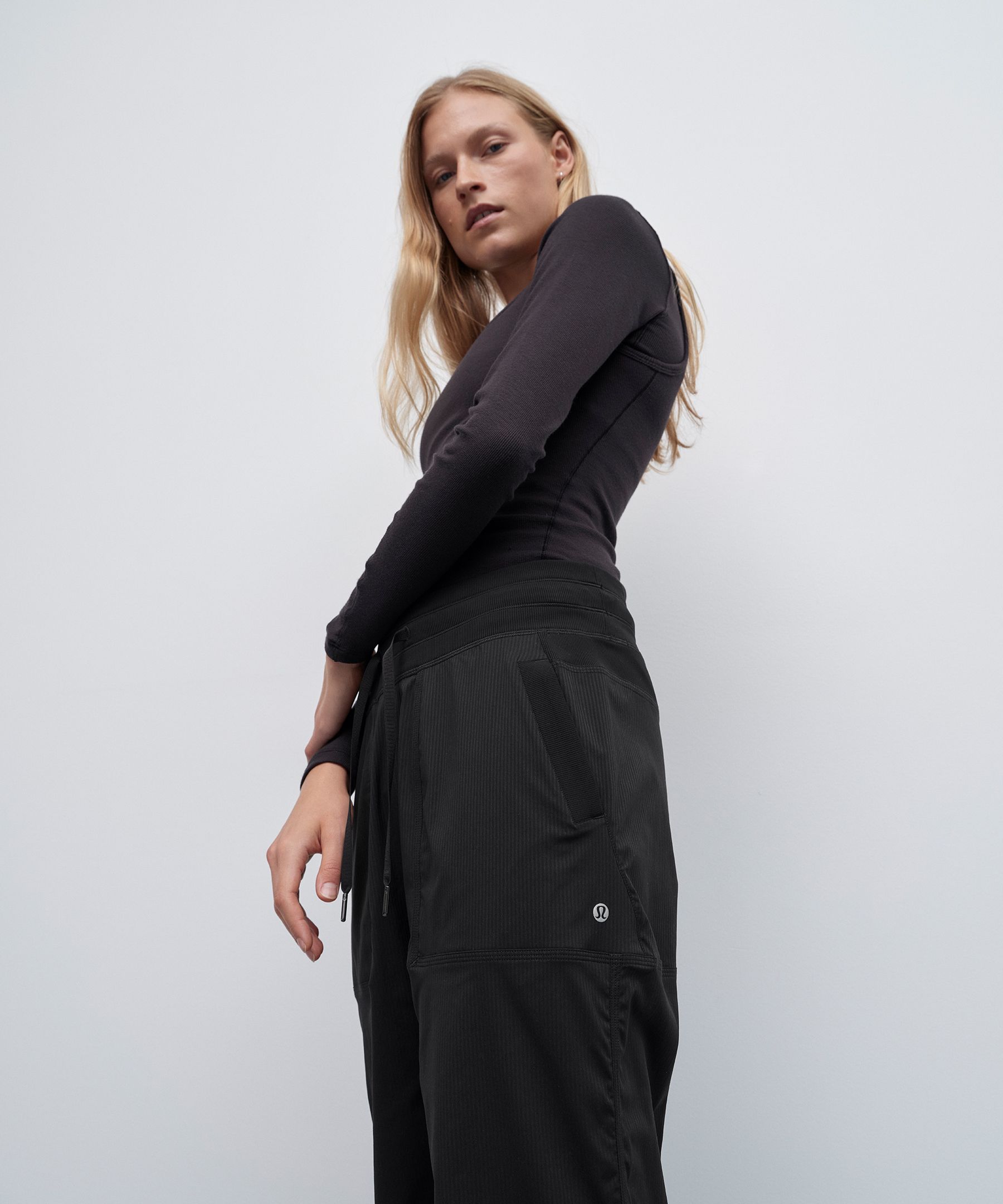 Lululemon Dance Studio Mid-Rise Crop Pants - Retail $98