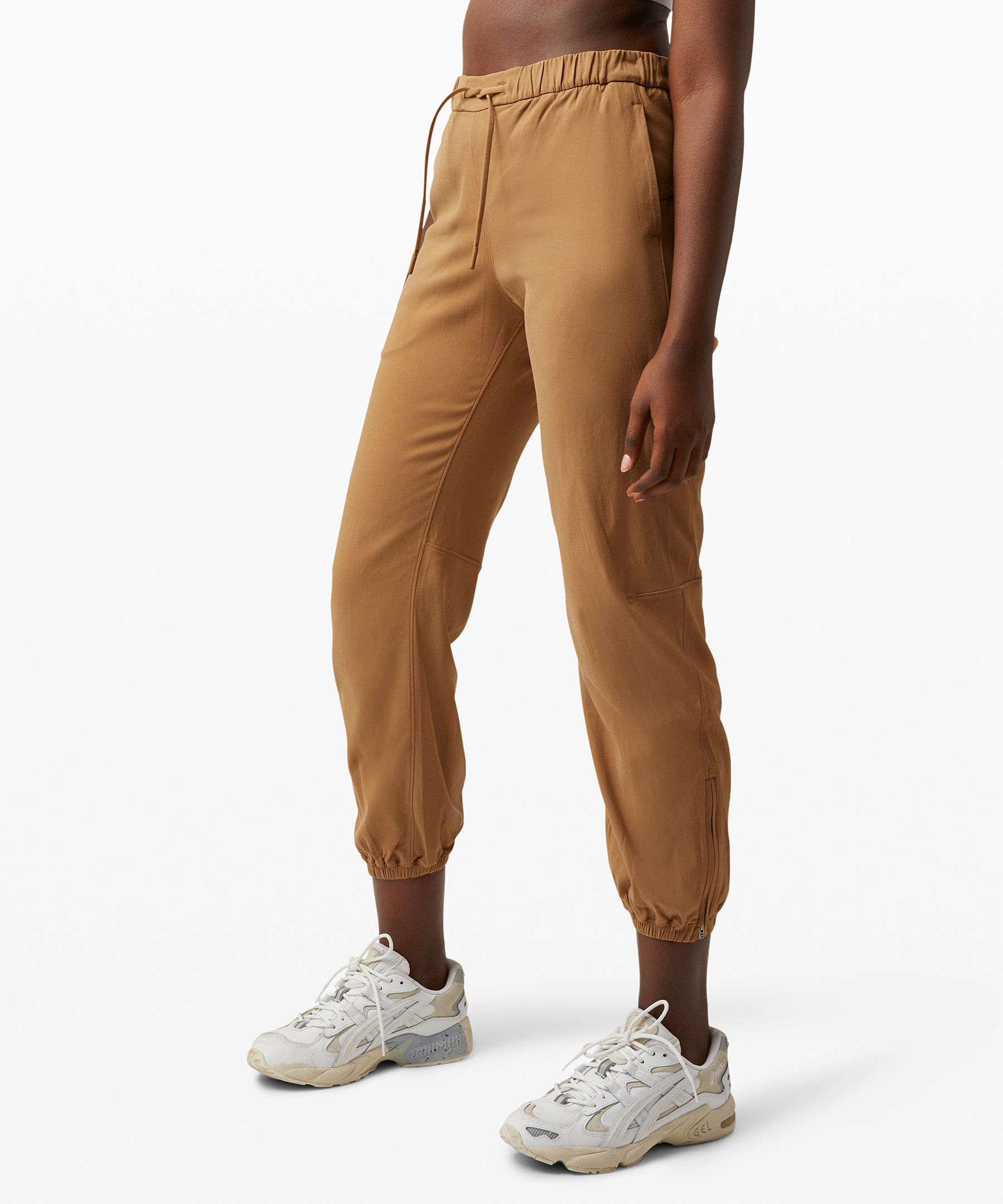 Essential Affinity Mid Rise Jogger 27