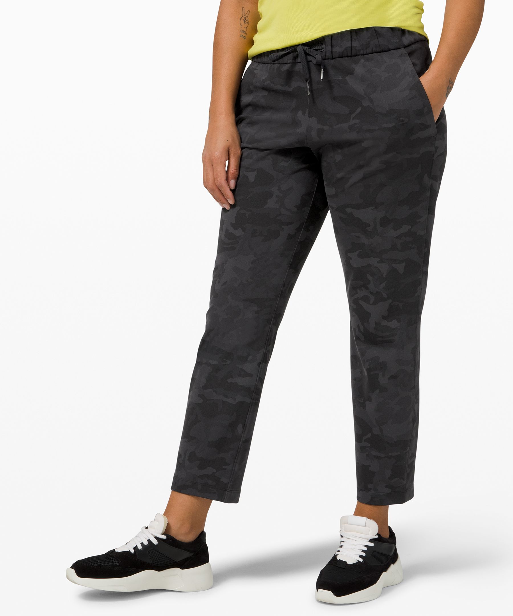 Lululemon On The Fly 7/8 Pant In Incognito Camo Multi Grey