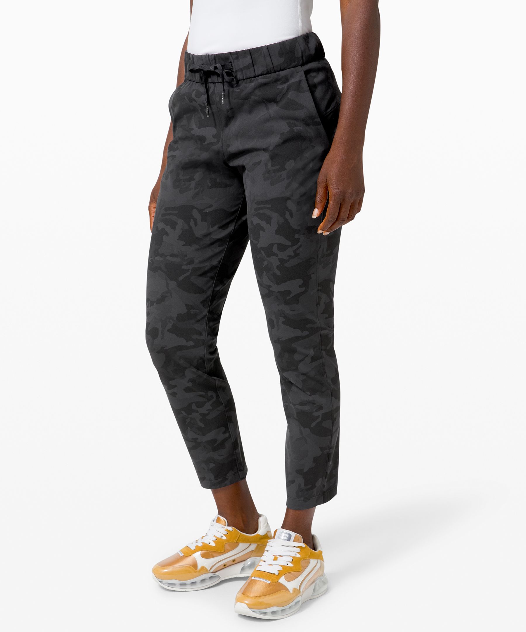 Lululemon On The Fly 7/8 Pant 27" In Multi