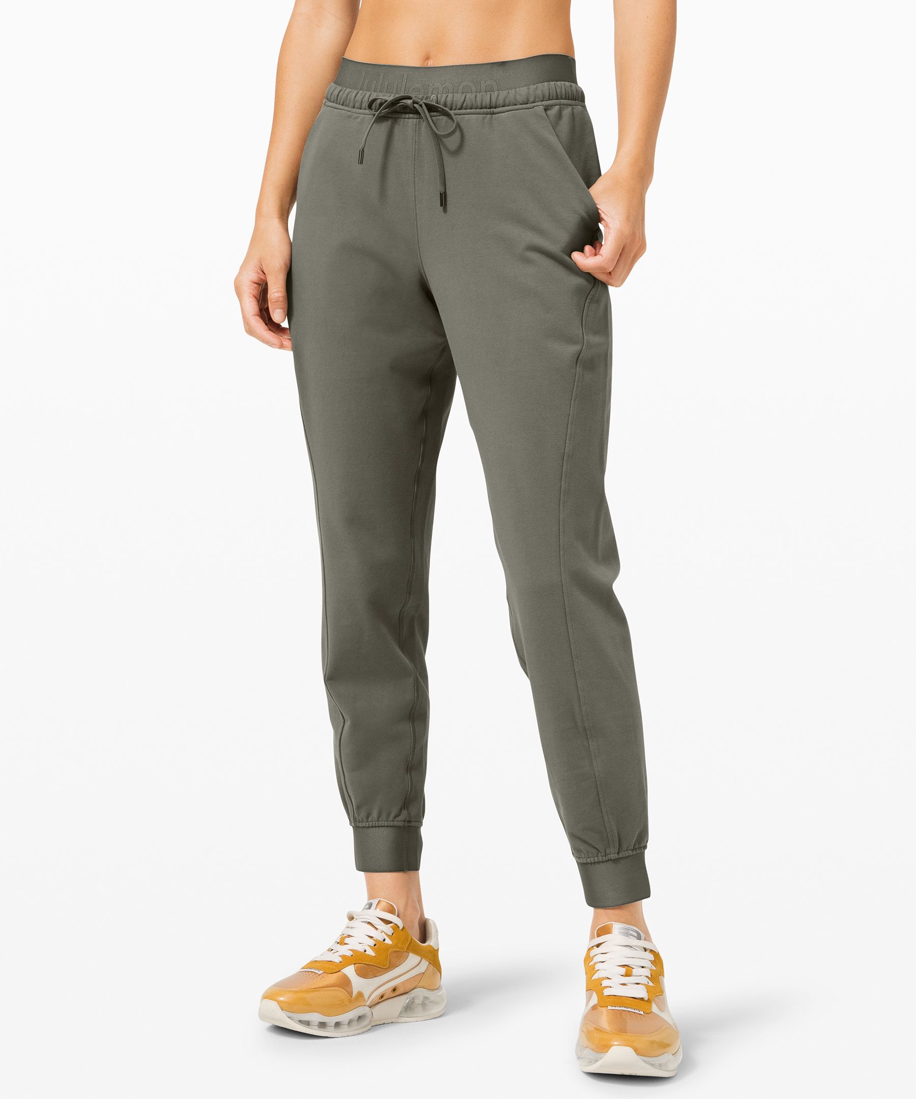 lululemon refreshed routine jogger