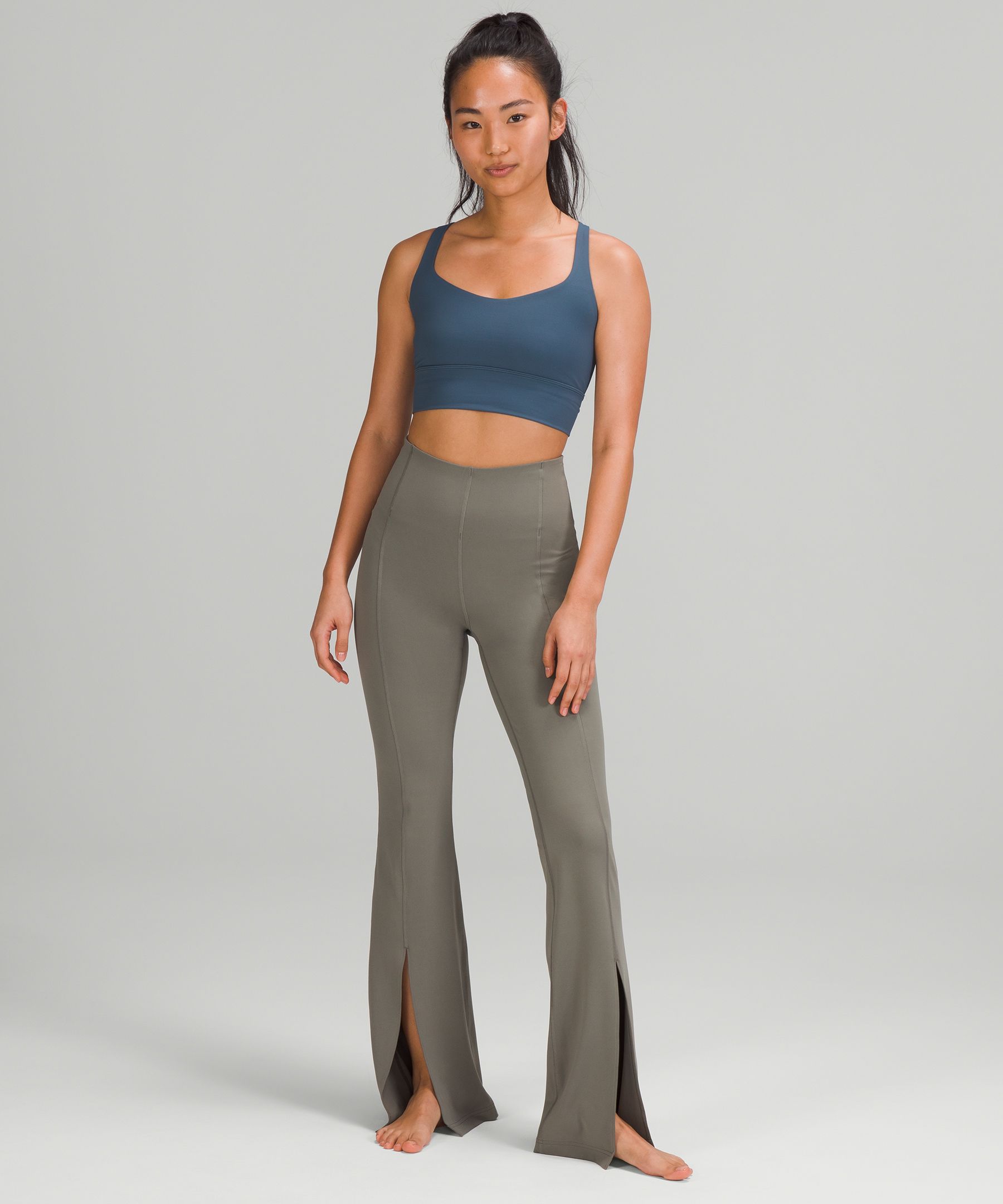 lululemon groove pants, Women's Fashion, Activewear on Carousell