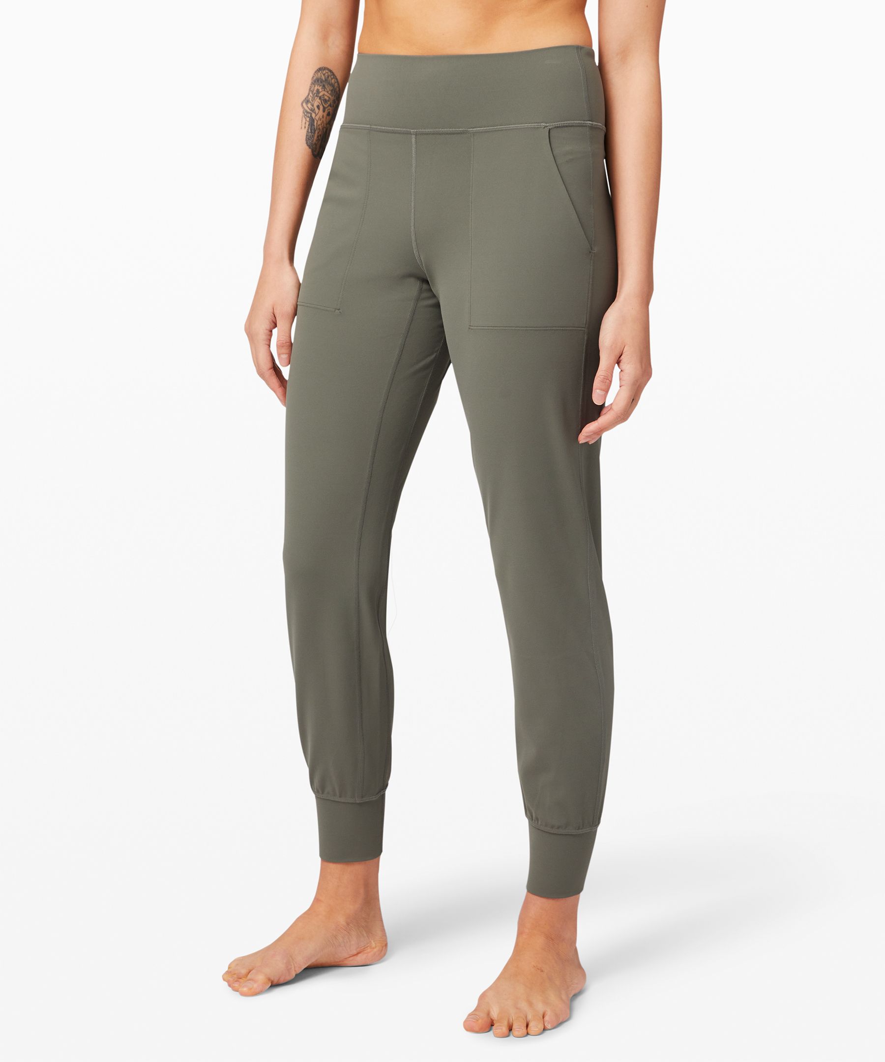 Aligns in dark olive (size 4). Any suggestions on what colors I can pair it  with? : r/lululemon