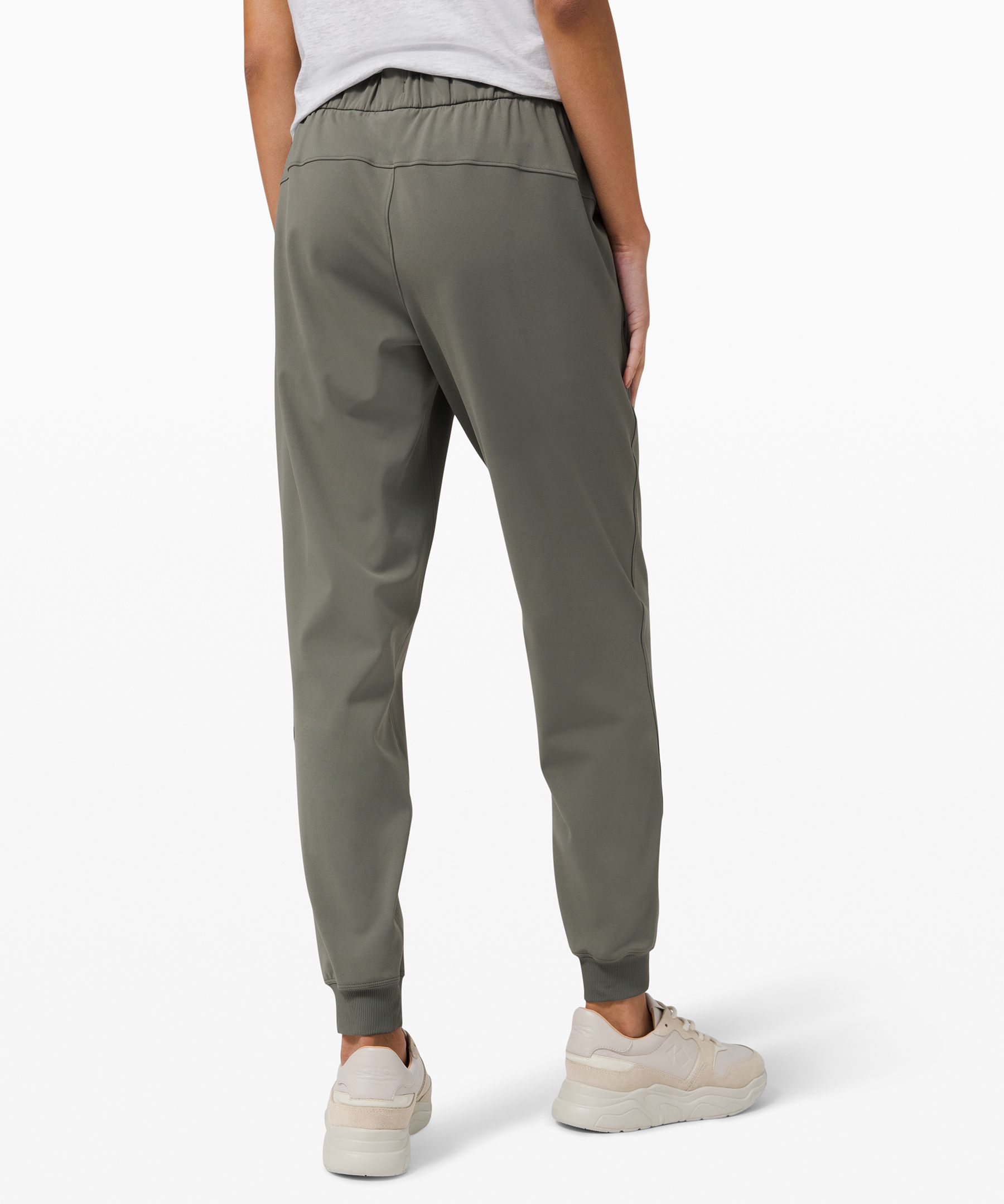 Lululemon On The Fly Jogger - Black - lulu fanatics