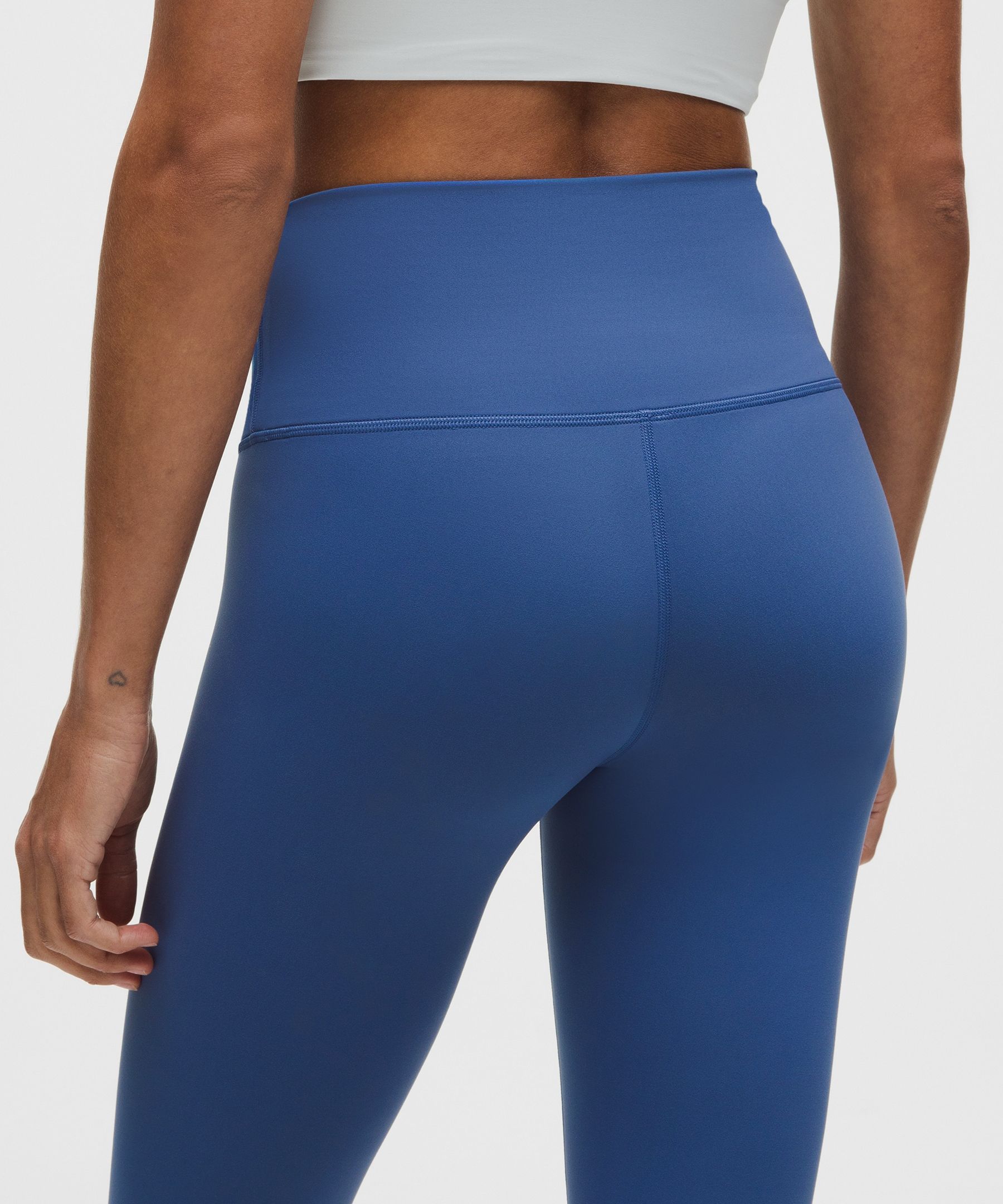 新品タグ付き　ルルレモン　ワンダートレイン　wunder train サイズ2 Wunder Train ハイライズタイツ ポケット付き 25インチ | レギンス