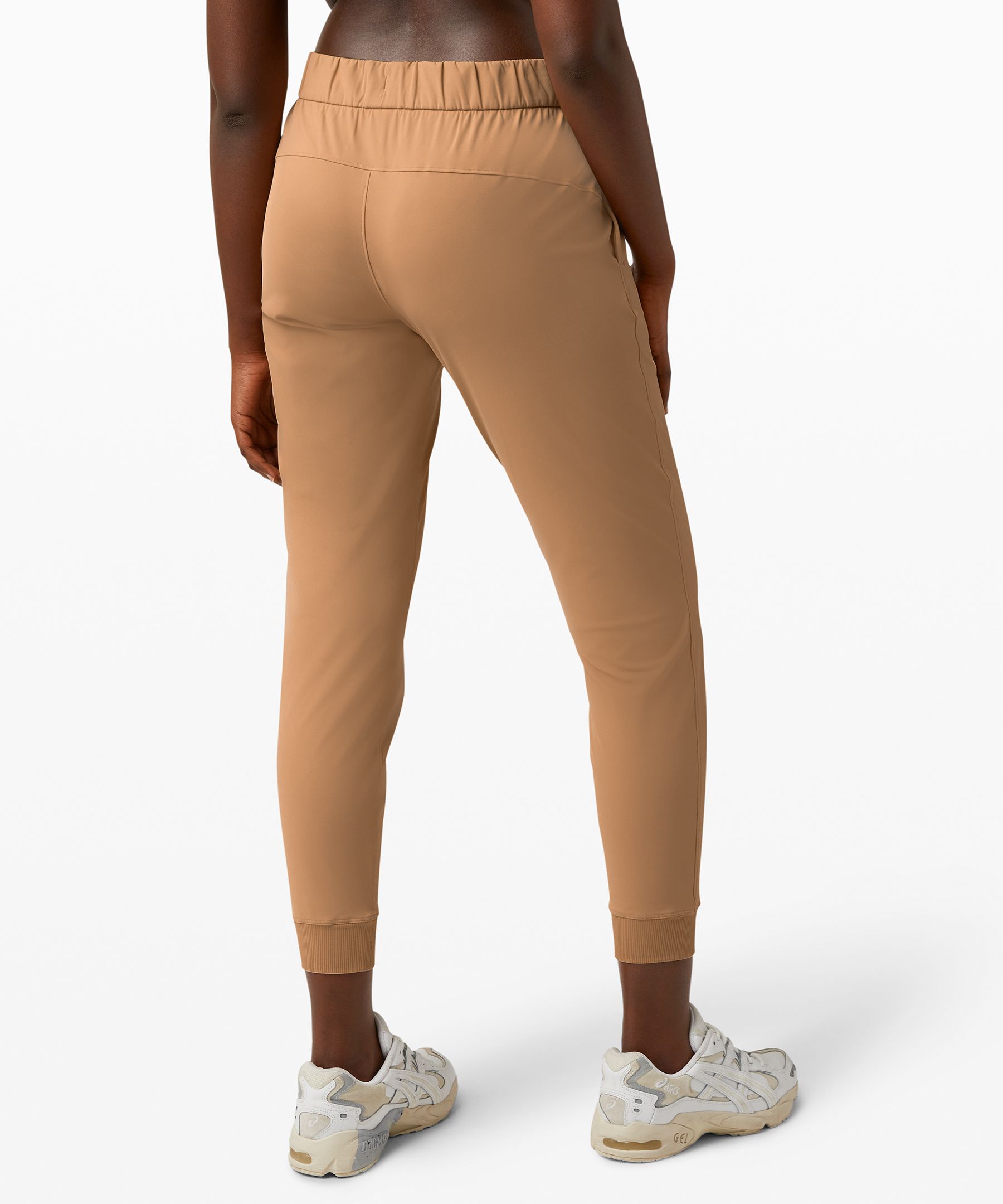 On the fly sales jogger