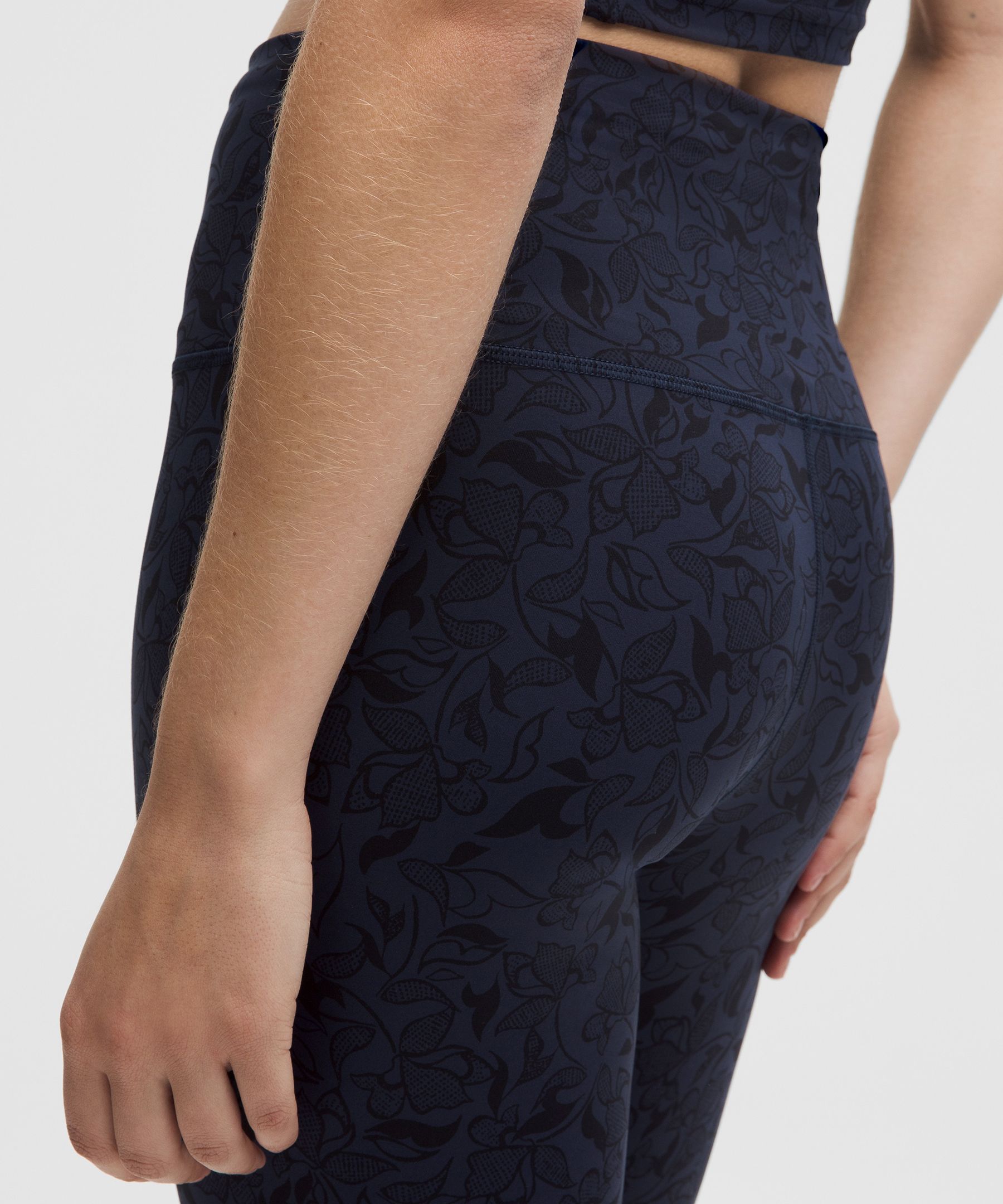 Lululemon Wunder Train High-rise Tight 25"