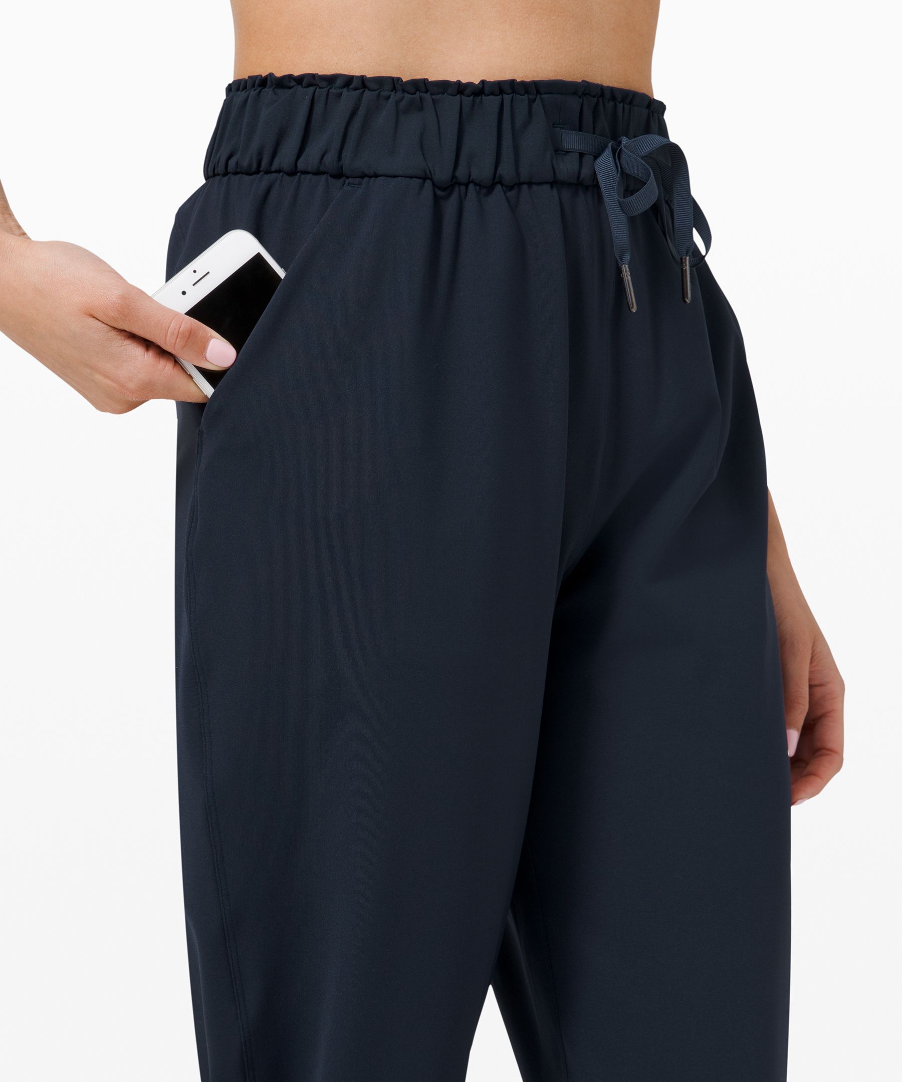 Lululemon stretch high rise pant 7/8 joggers. Soooo