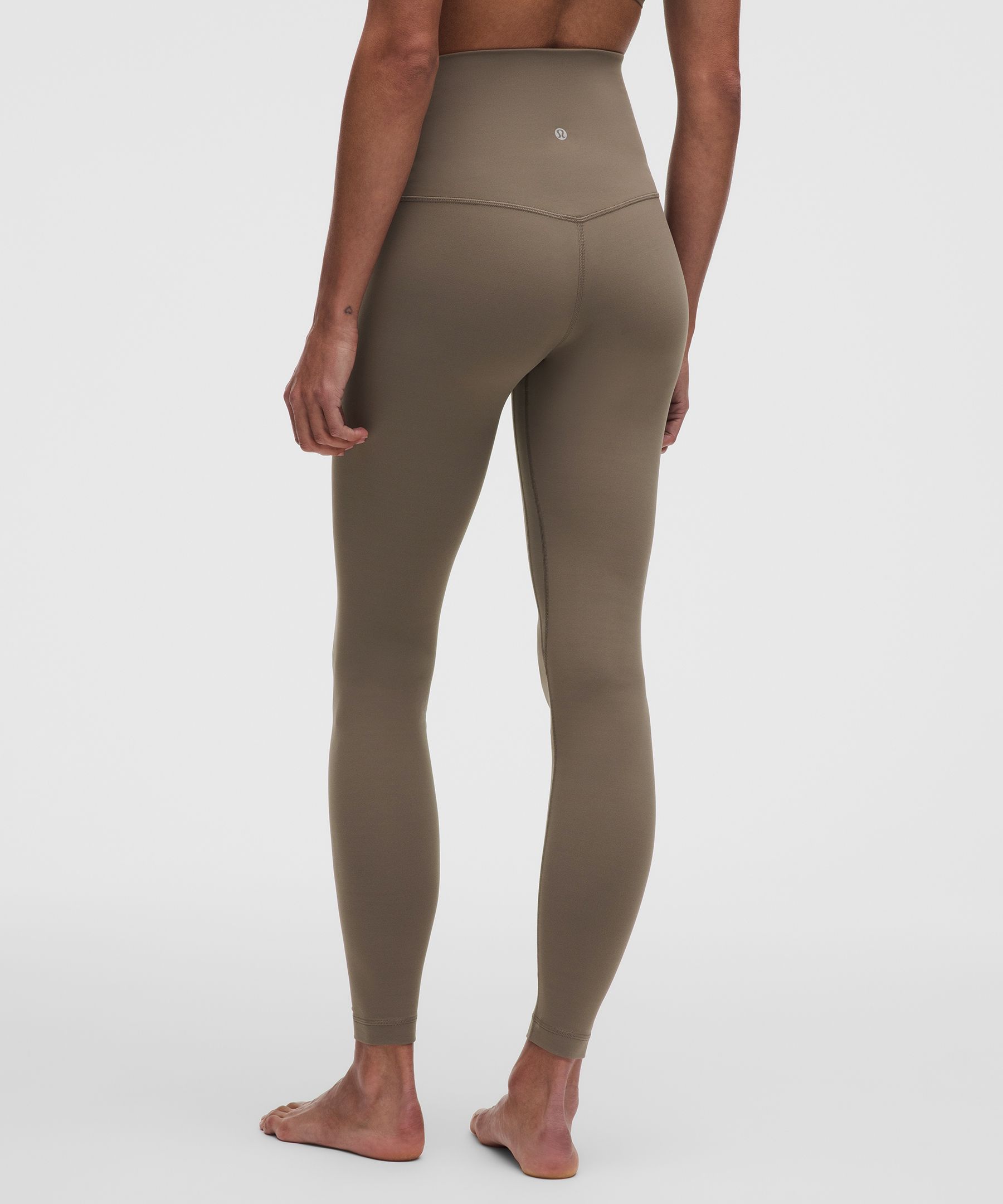 Leggings de talle superalto lululemon Align&trade;, 71&nbsp;cm