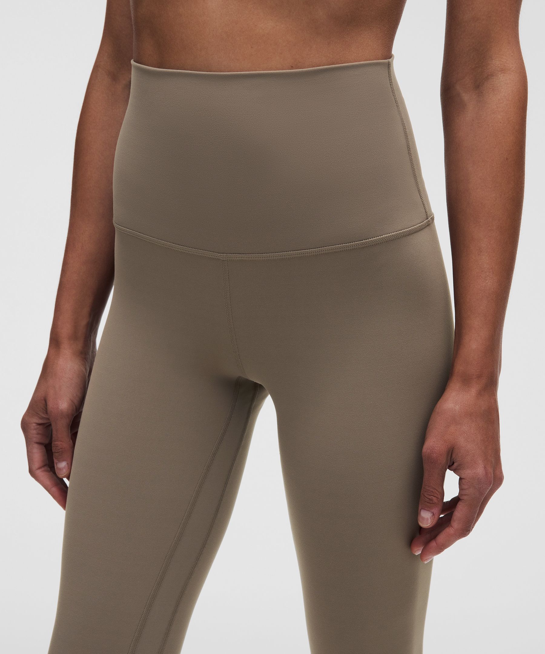 Leggings de talle superalto lululemon Align&trade;, 71&nbsp;cm