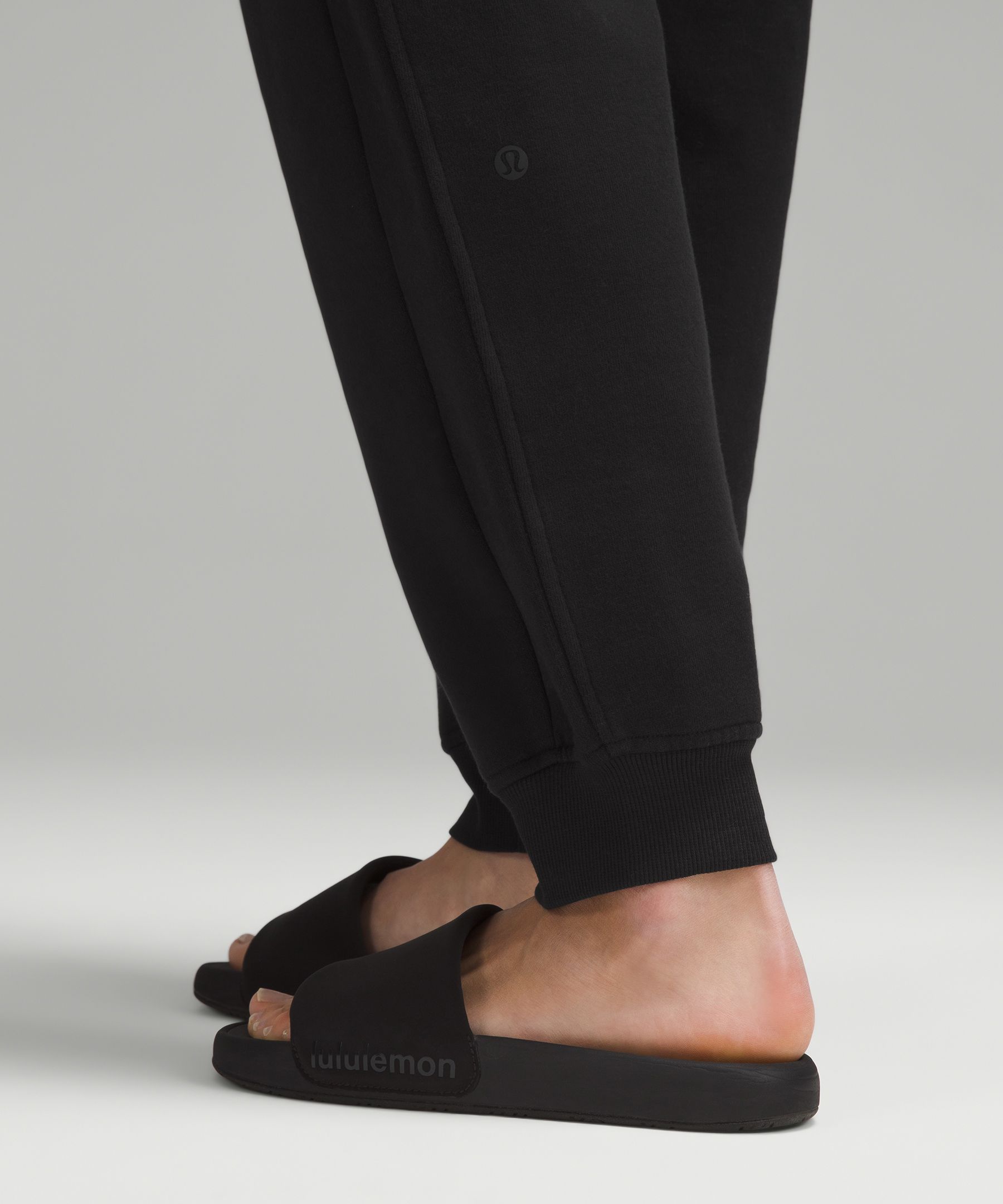 Lululemon + Scuba High-Rise Relaxed Jogger Full Length