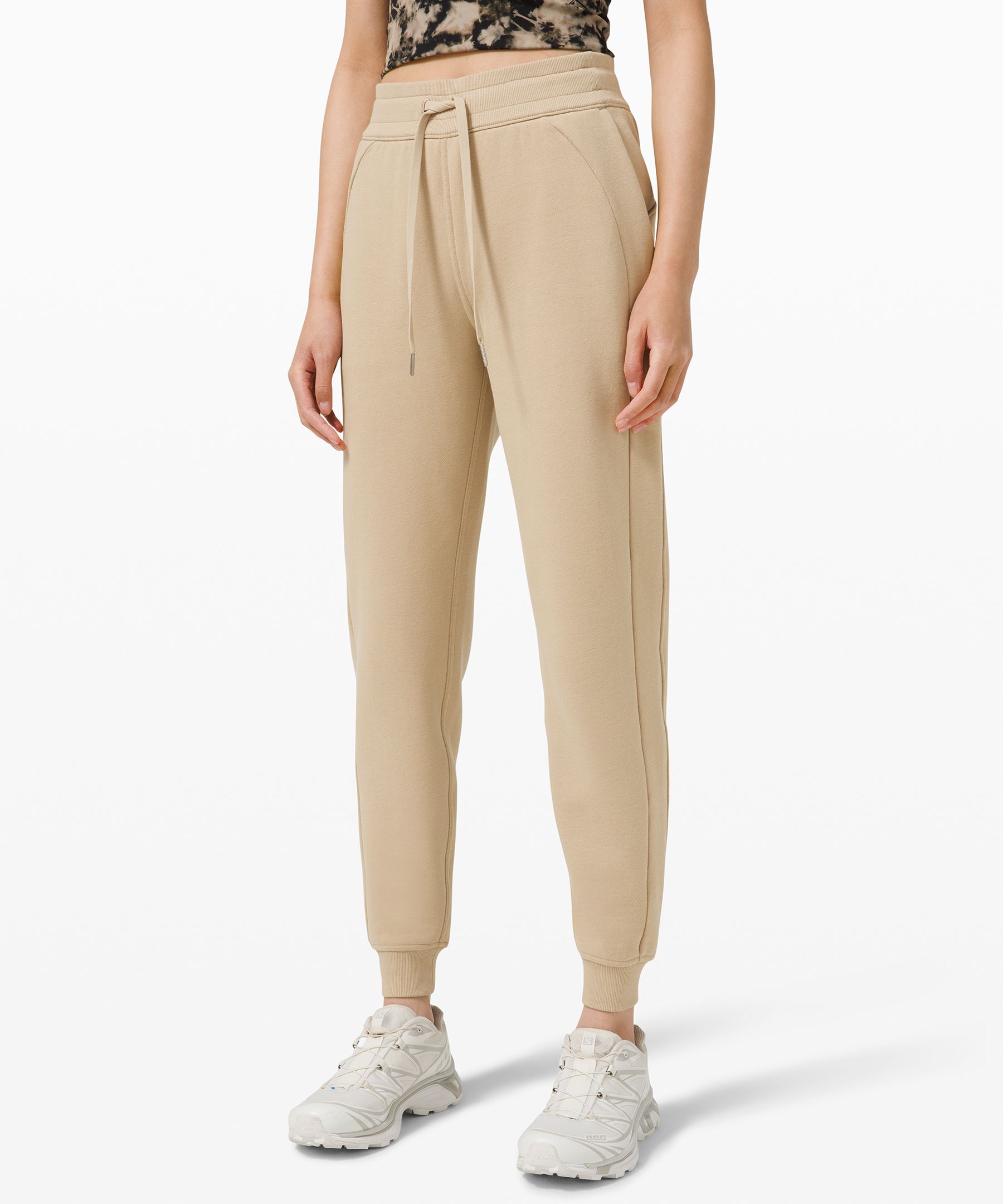 lululemon khakis women's