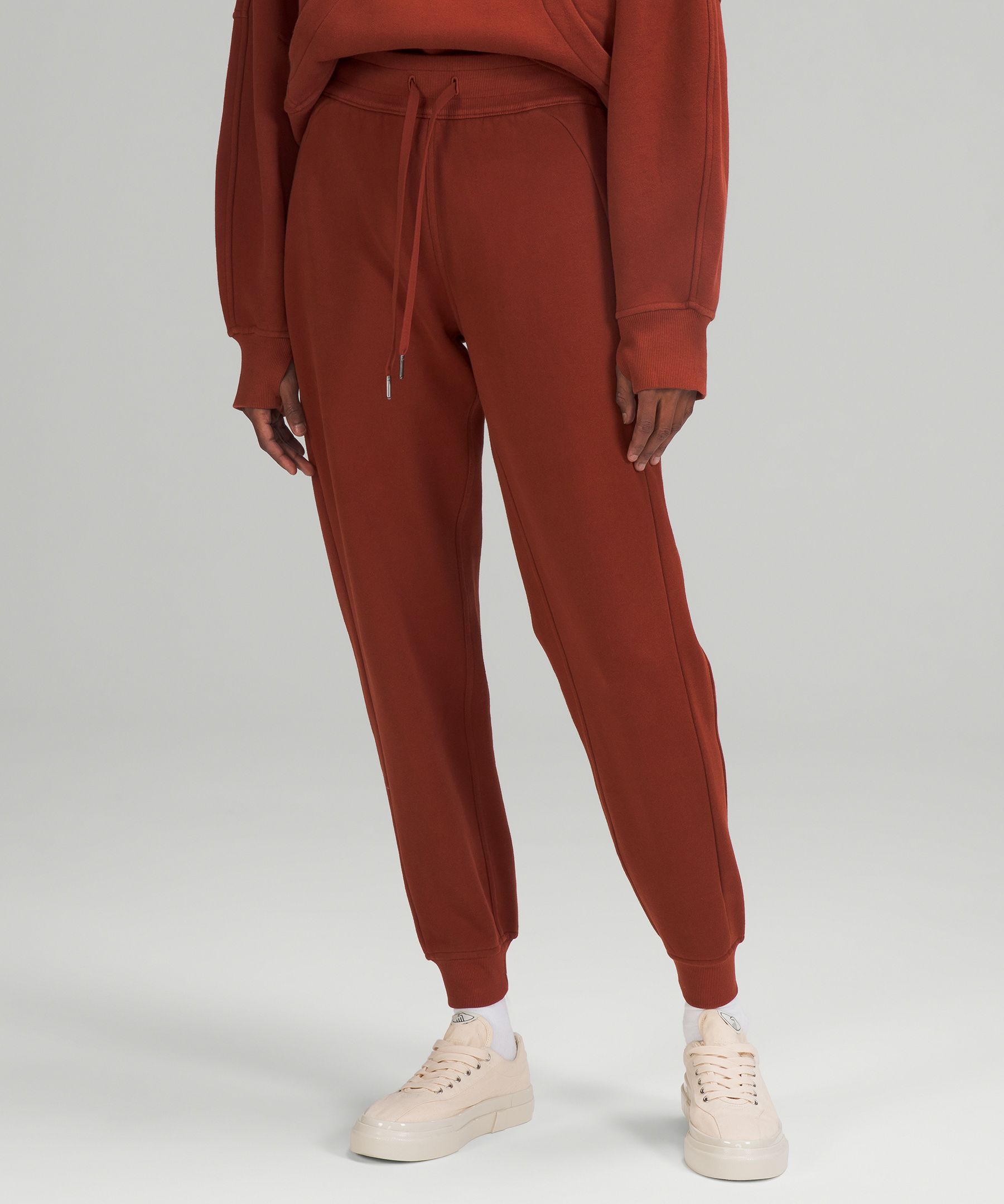Lululemon Pants Women's Scuba High-Rise Jogger Sweatpants Rust Red DBRH  Adult