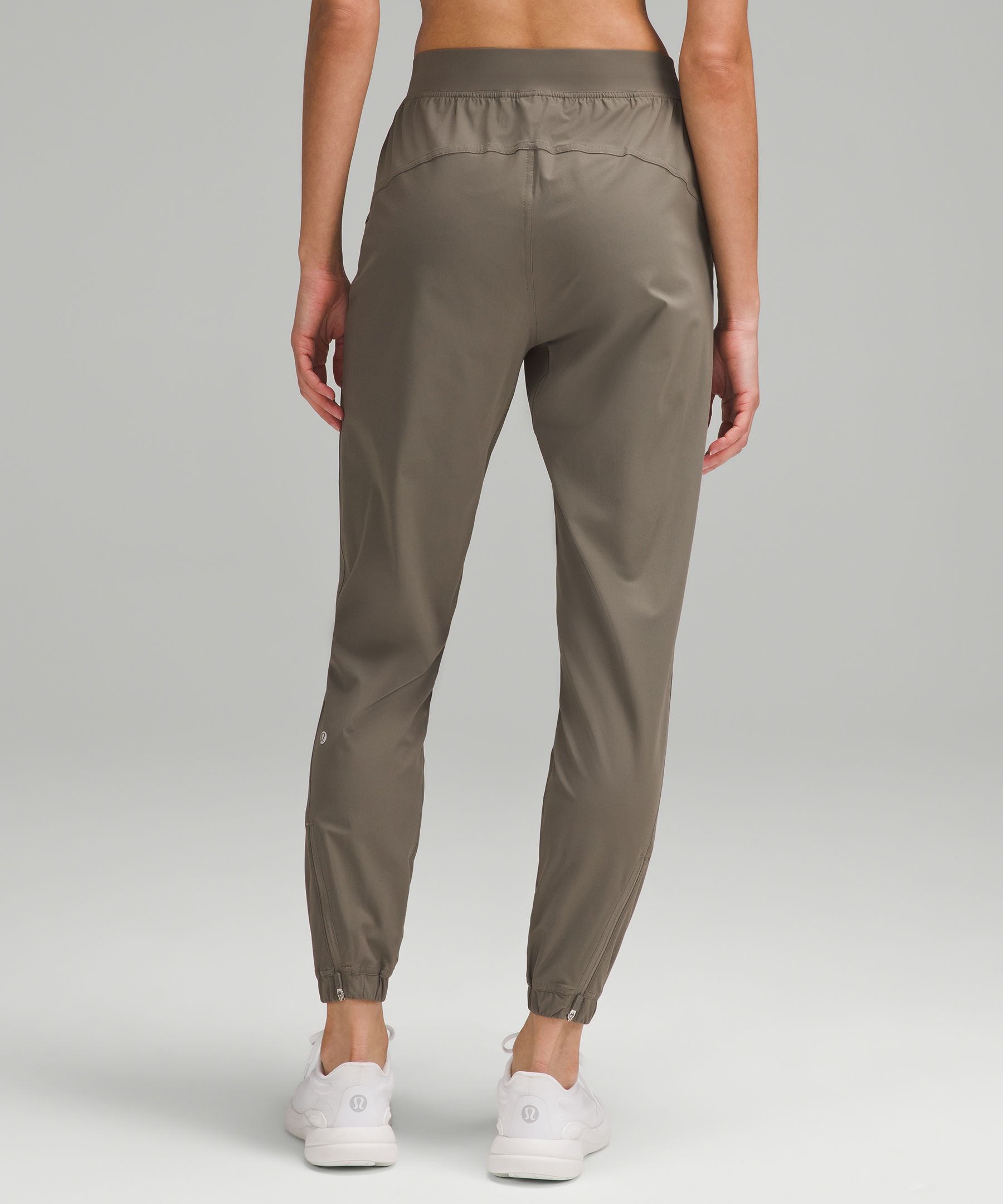 Lululemon high rise joggers sale