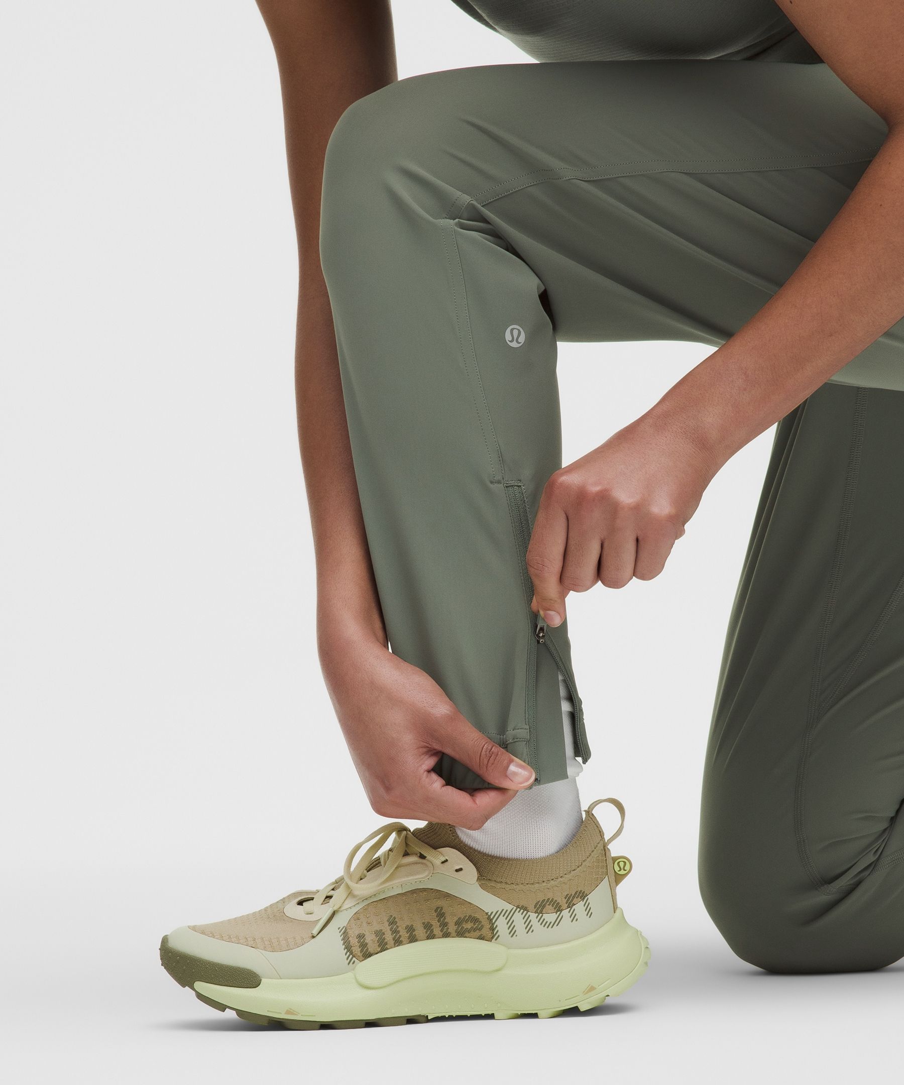 Adapted State High-Rise Jogger *Regular