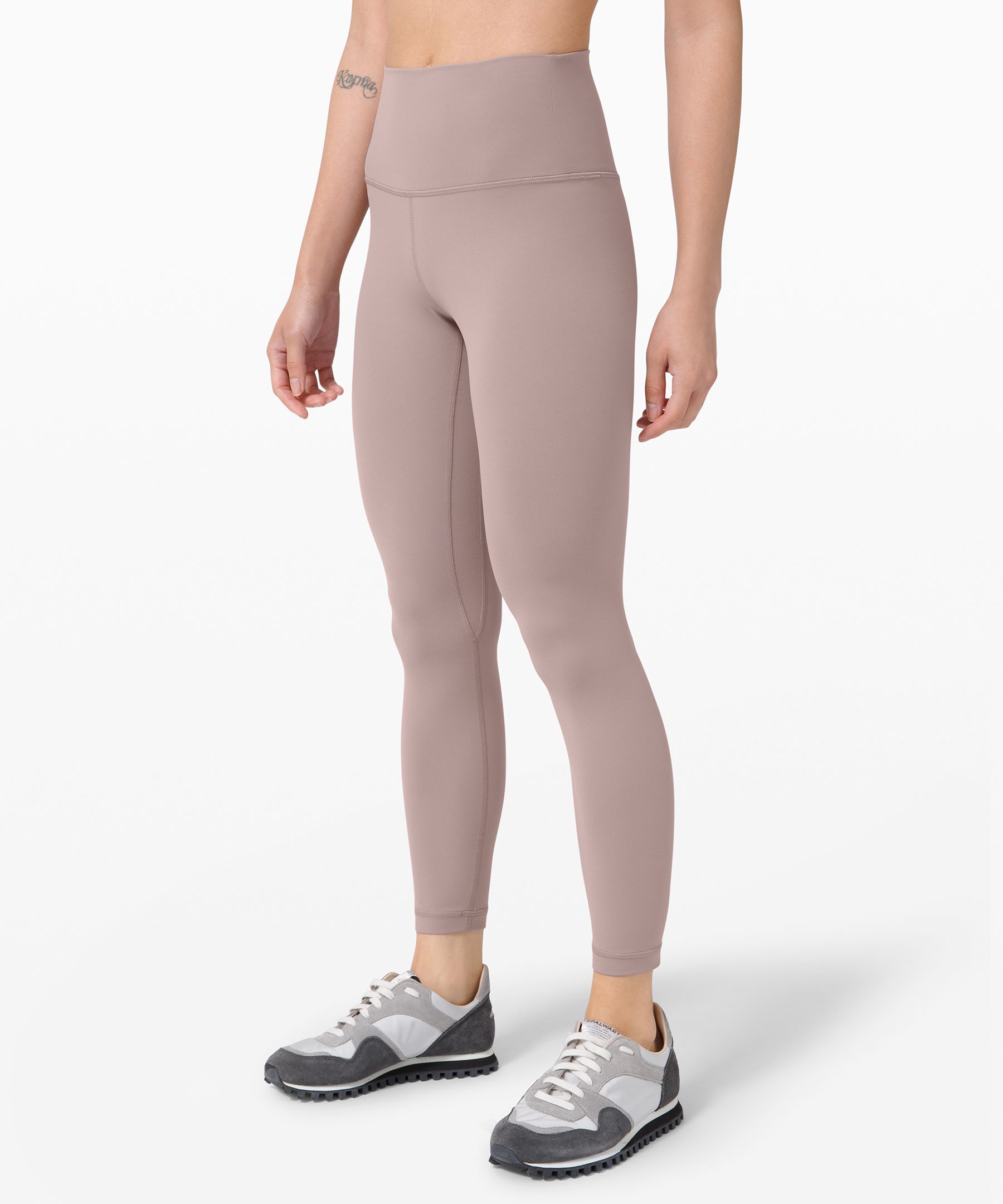 Instill Lunar Rock try on comparison - Asia fit *Should* be available  worldwide 🌎🌍 - So many us of have problems with the ankle gap 👎🏼  “Global” fit needs to be adjusted : r/lululemon