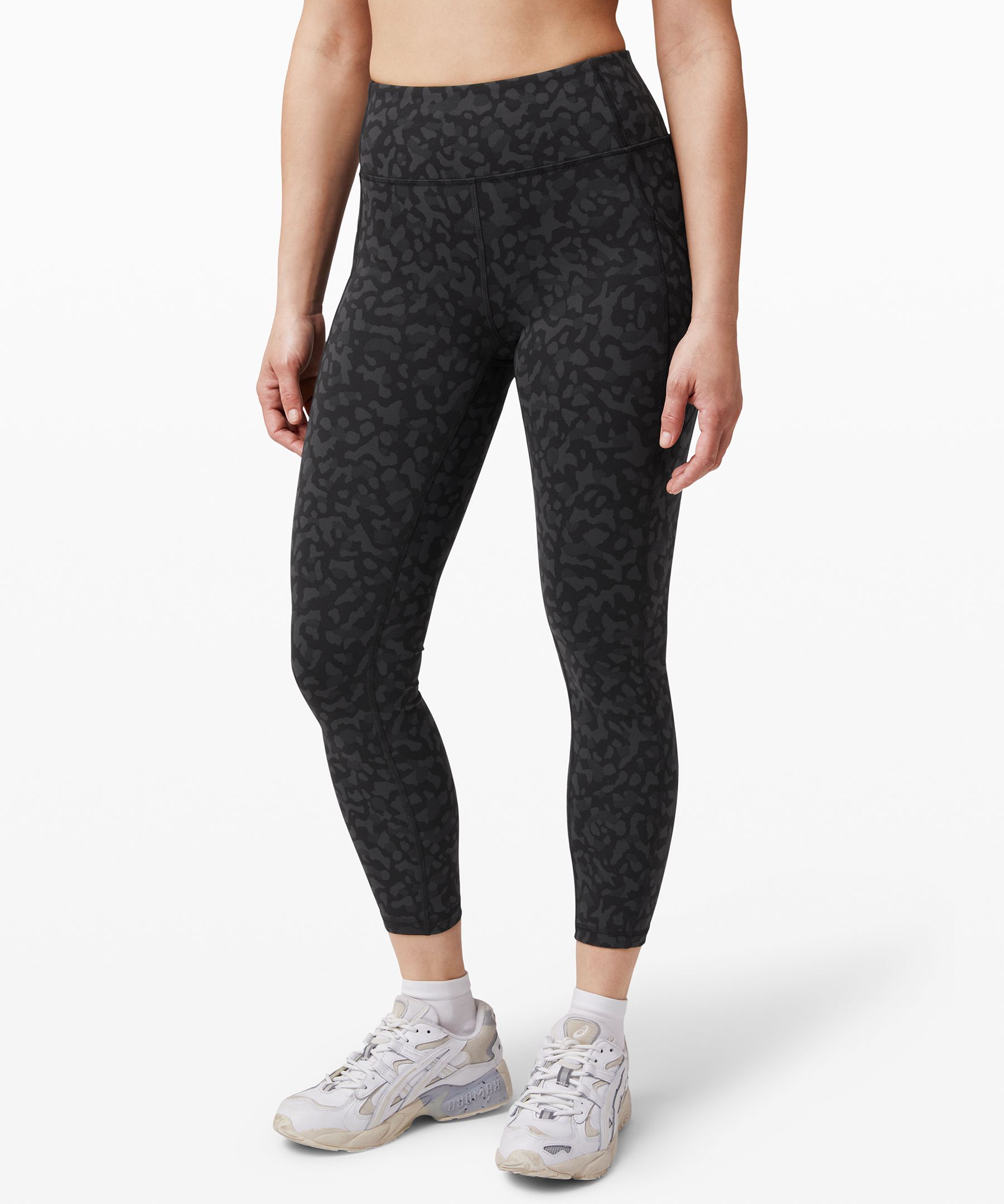 Lululemon Wunder Under High-Rise Leggings in Ombré Space Dye Black Deep  Coal - 6