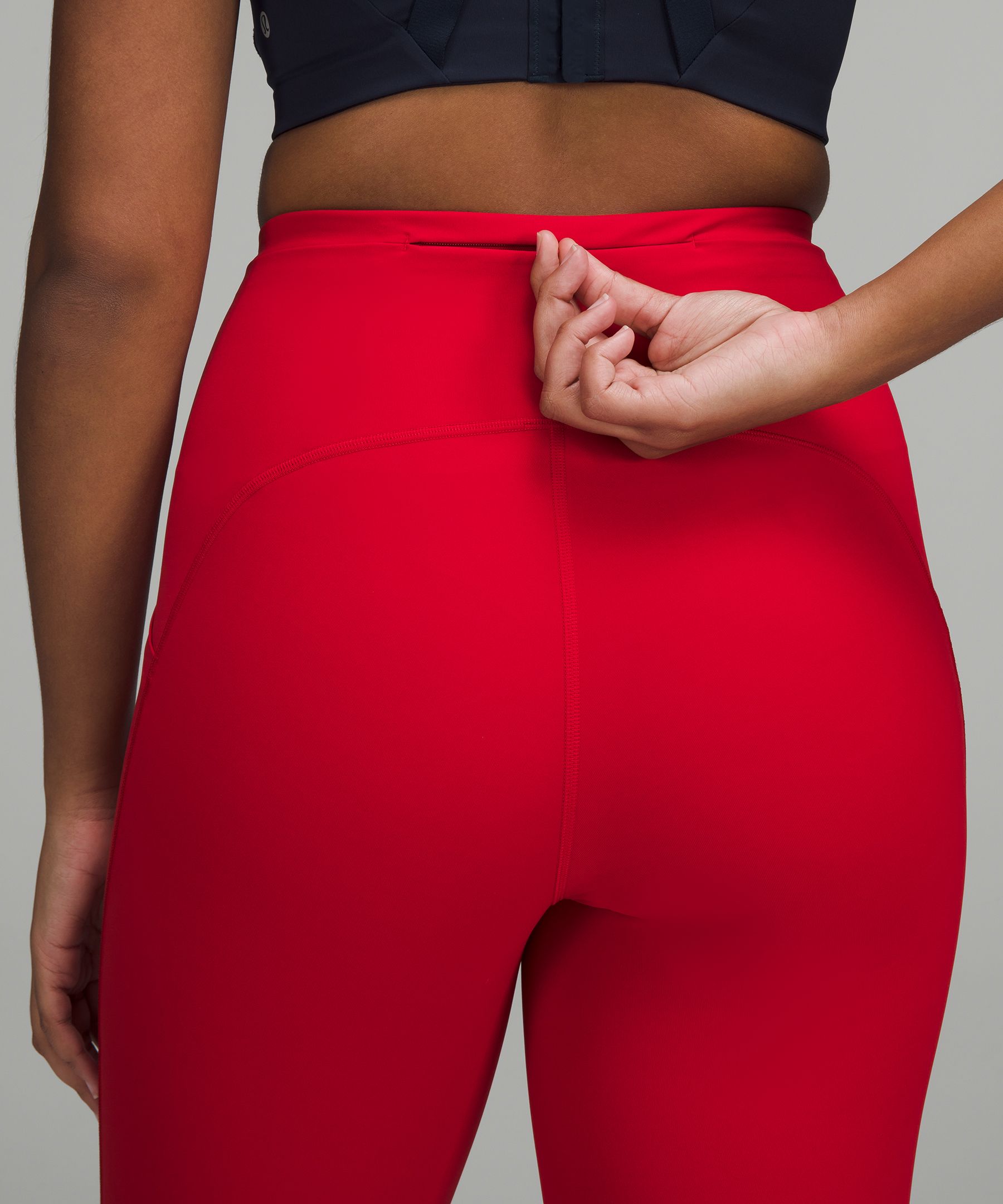 Forrest Chase - All 👏 about 👏 those 👏 pockets 👏 The lululemon Swift  Speed Tights are powered by Luxtreme™ fabric, with plenty of space to fit  your phone and a hit