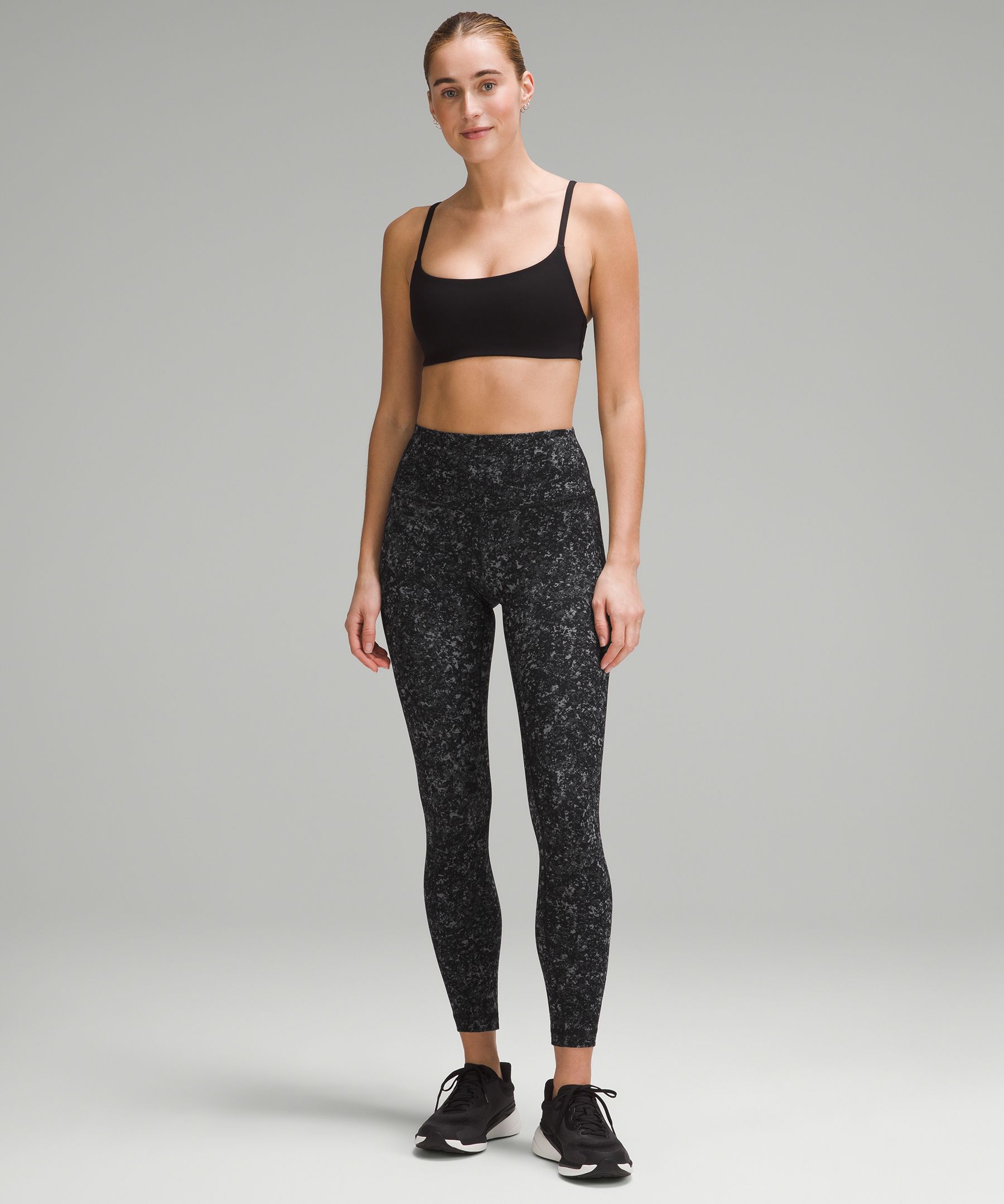 LULULEMON Wunder Train High-Rise Tight with Pockets 25, Women's Fashion,  Activewear on Carousell