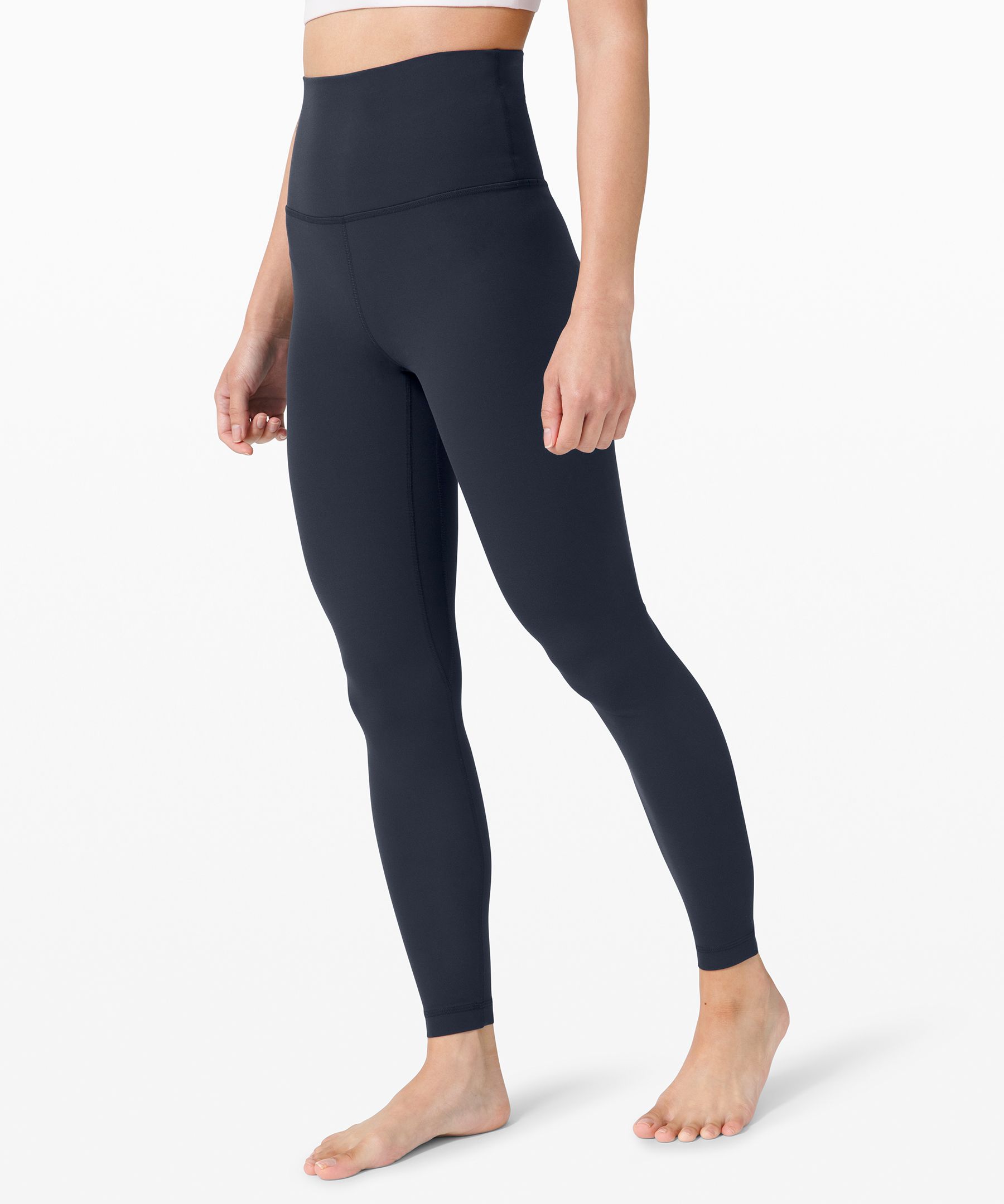 https://images.lululemon.com/is/image/lululemon/LW5CYVA_031382_1?size=800,800