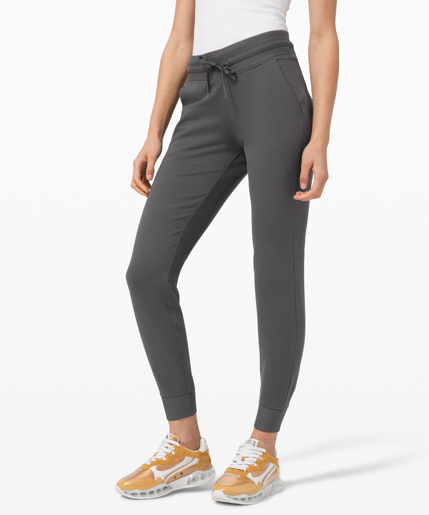 womens lululemon joggers