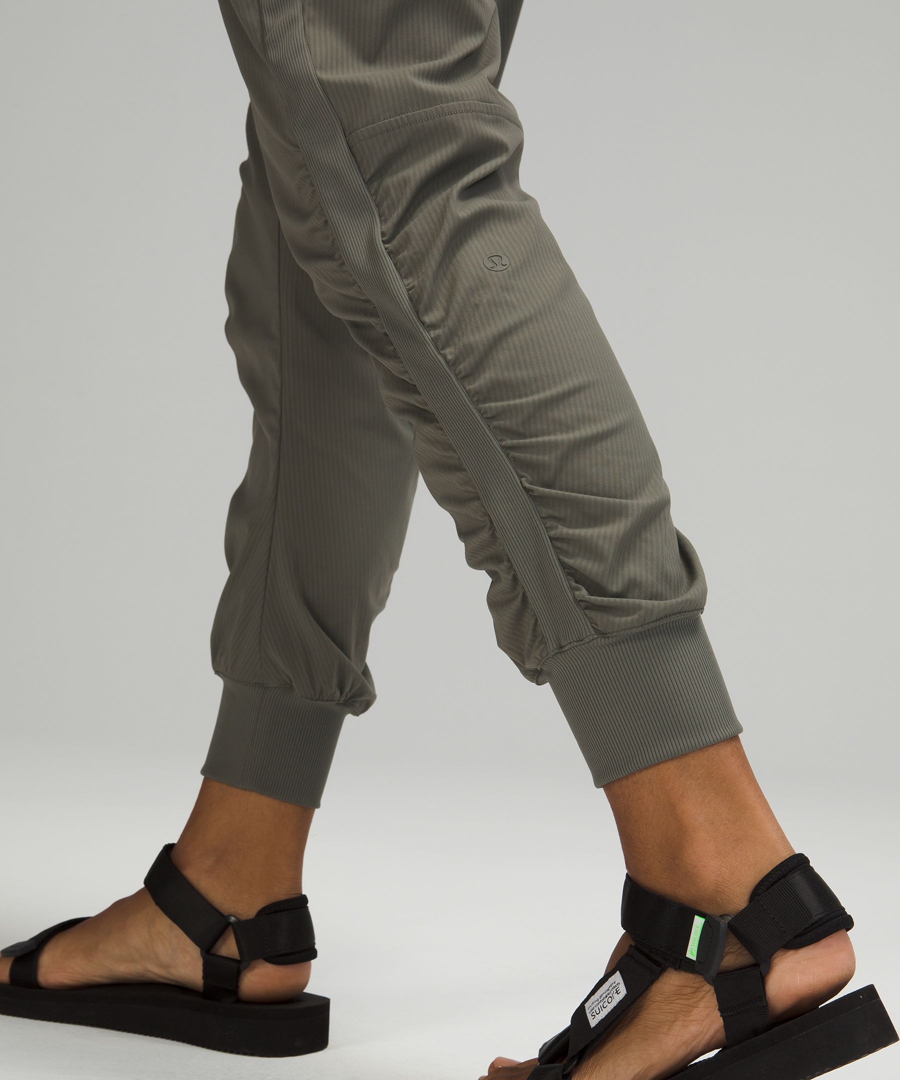 Lululemon Beyond the Studio 7/8 Jogger - Black - lulu fanatics