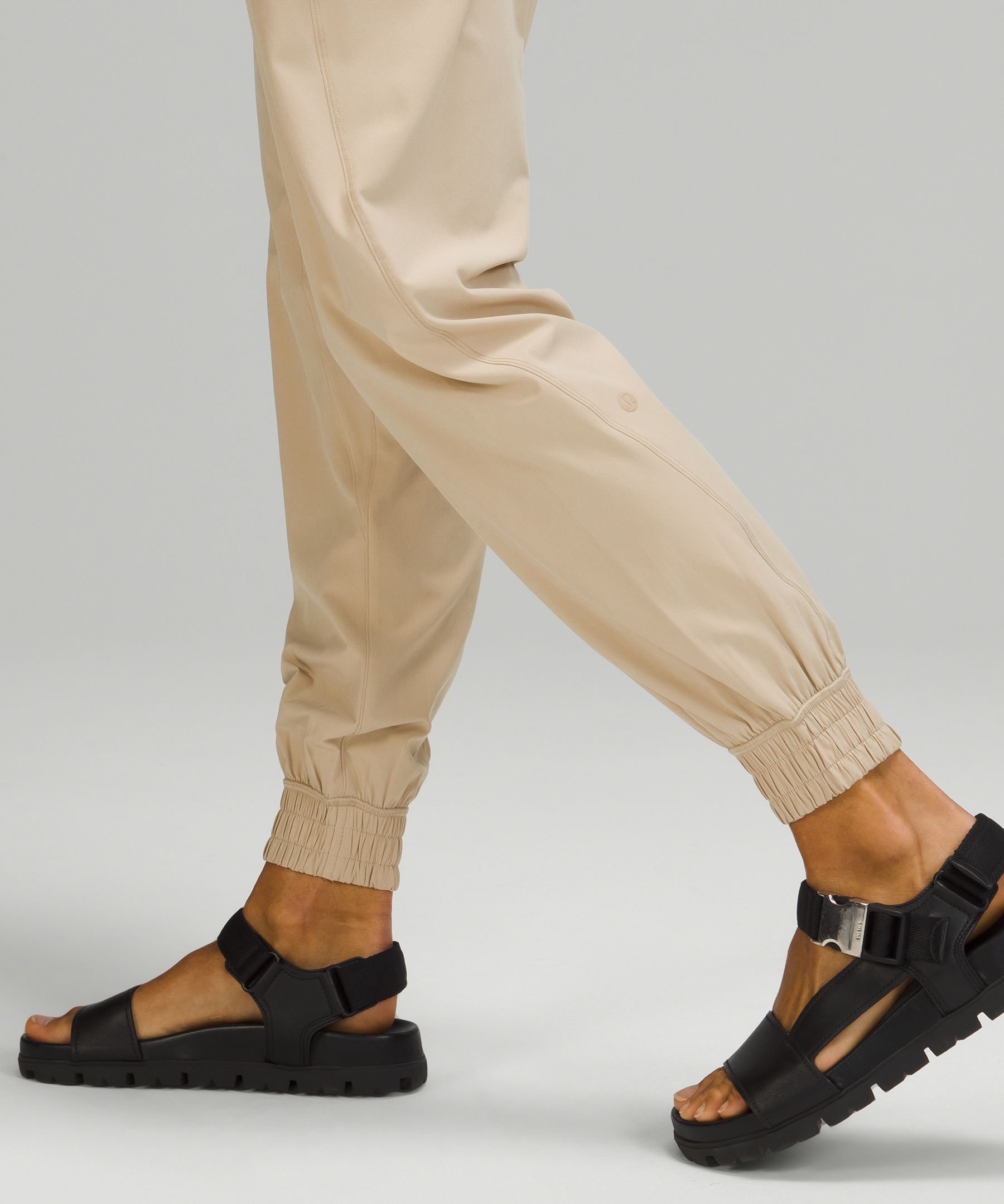 lauren ralph lauren men's microtwill ultraflex dress pants