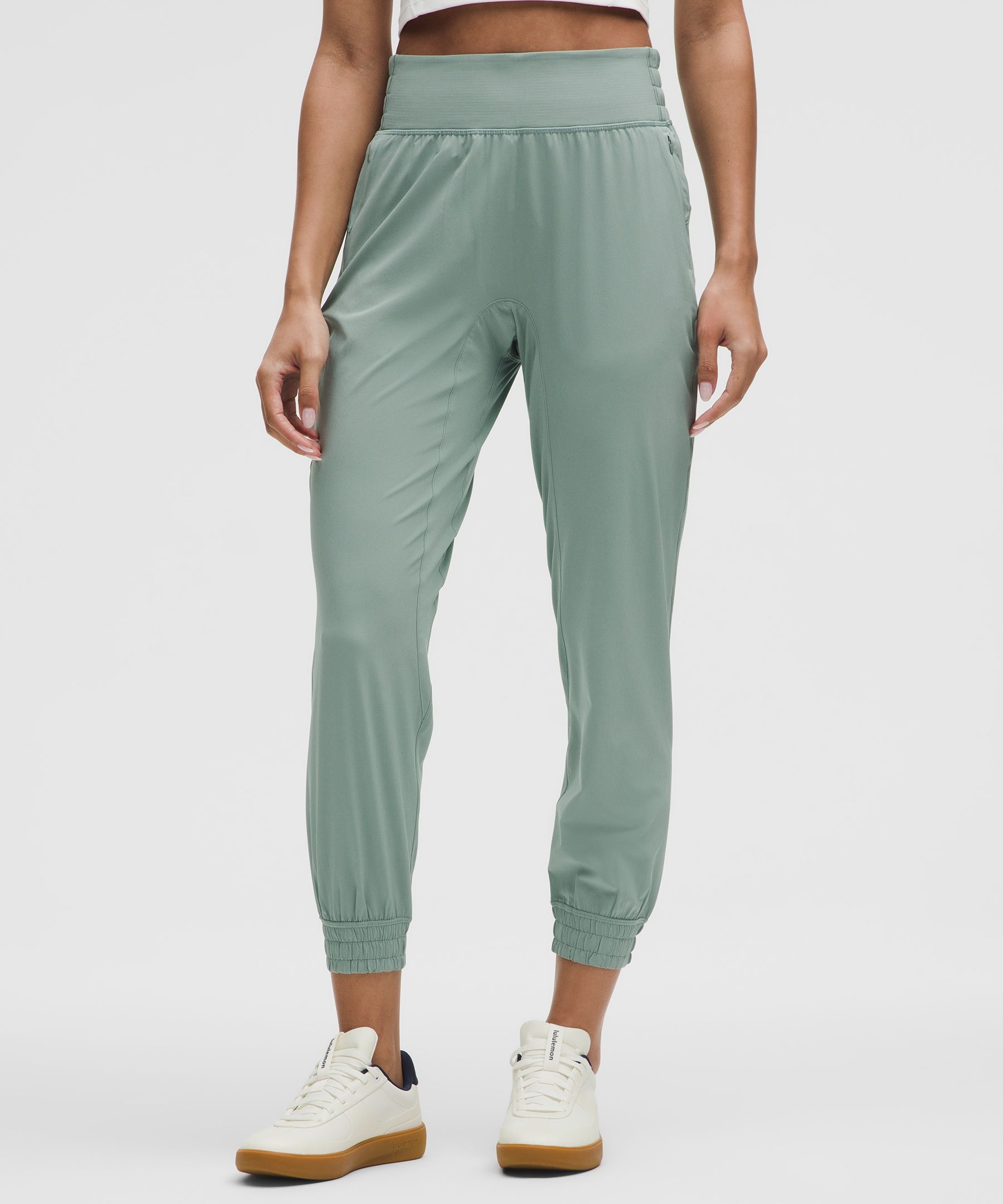 lululemon sunsetter jogger