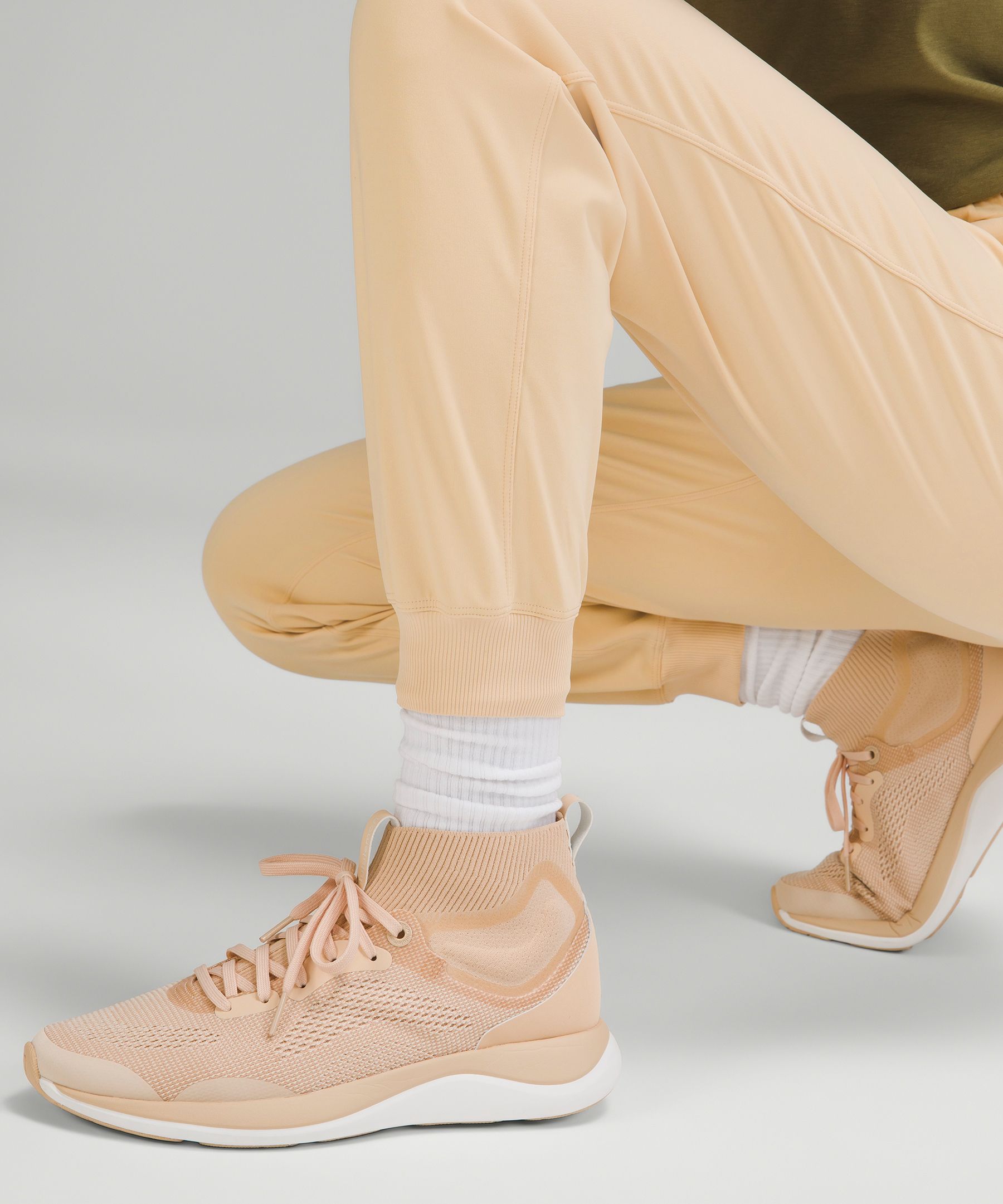 Stretch High-Rise Jogger *Full Length