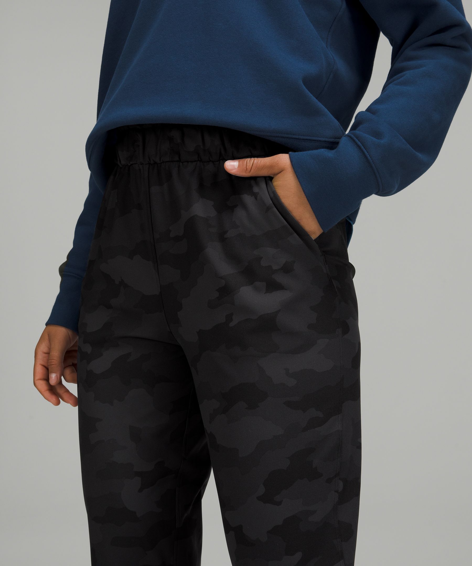 Lululemon Lululemon On the Fly Jogger Luxtreme Heritage Black Camo $11