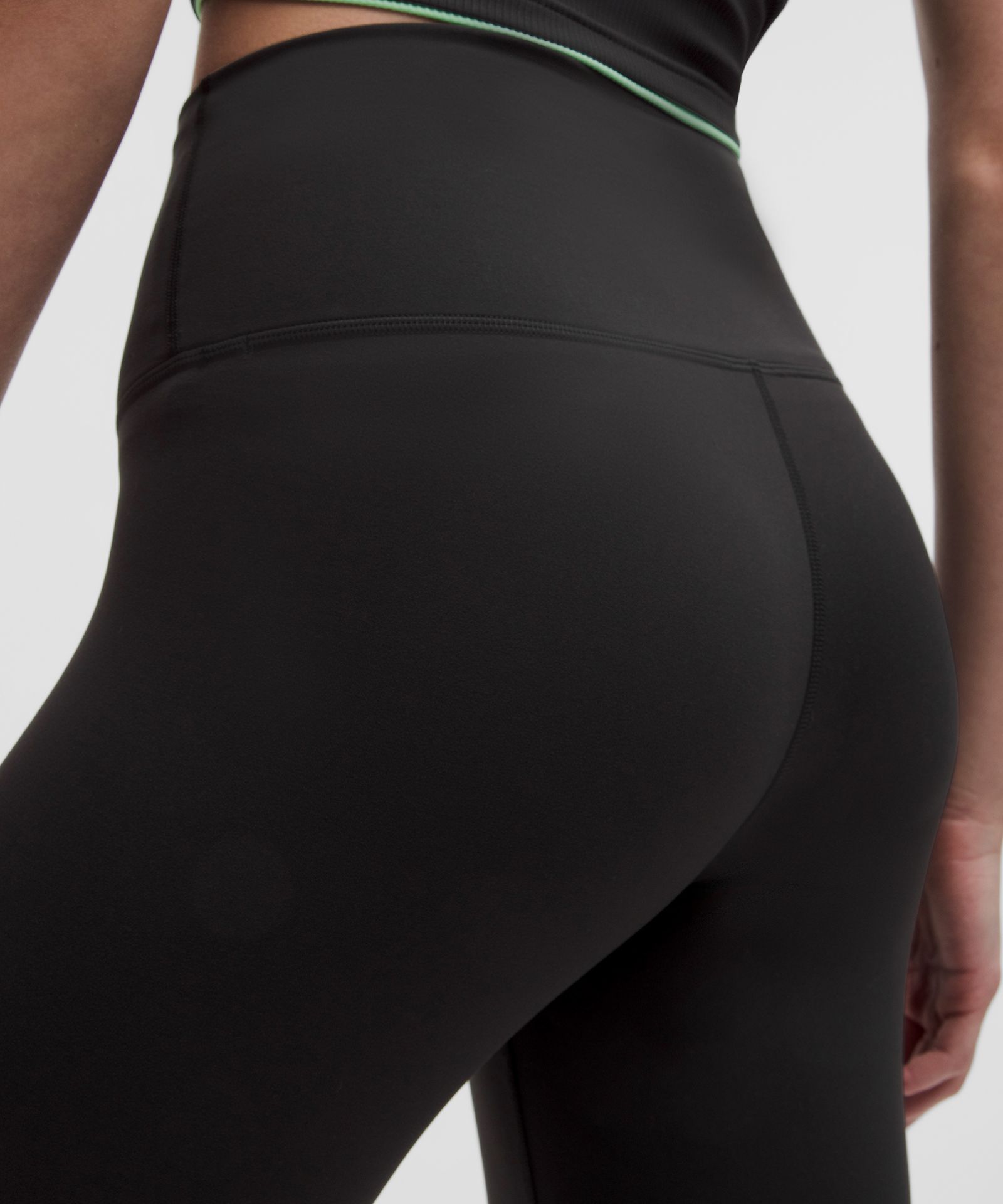 Женские тайтсы Lululemon Wunder Train с высокой посадкой — фото 5