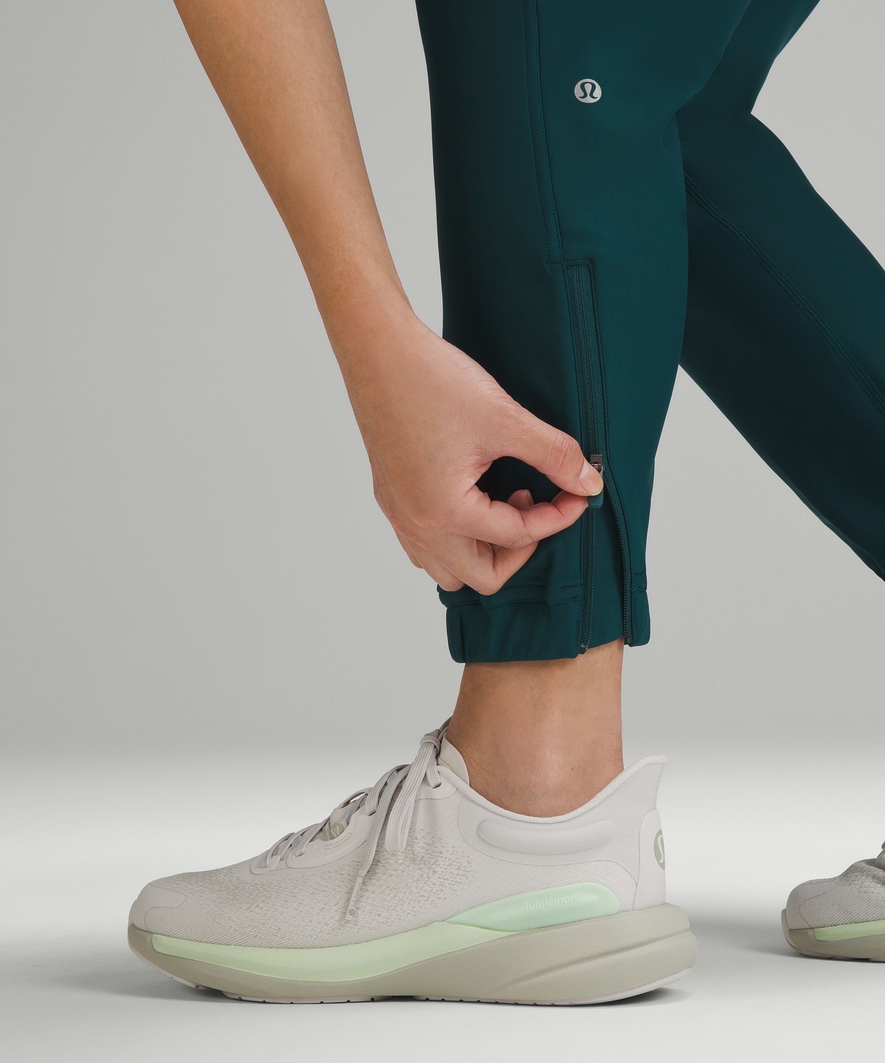 Adapted State High-Rise Fleece Jogger *Full Length